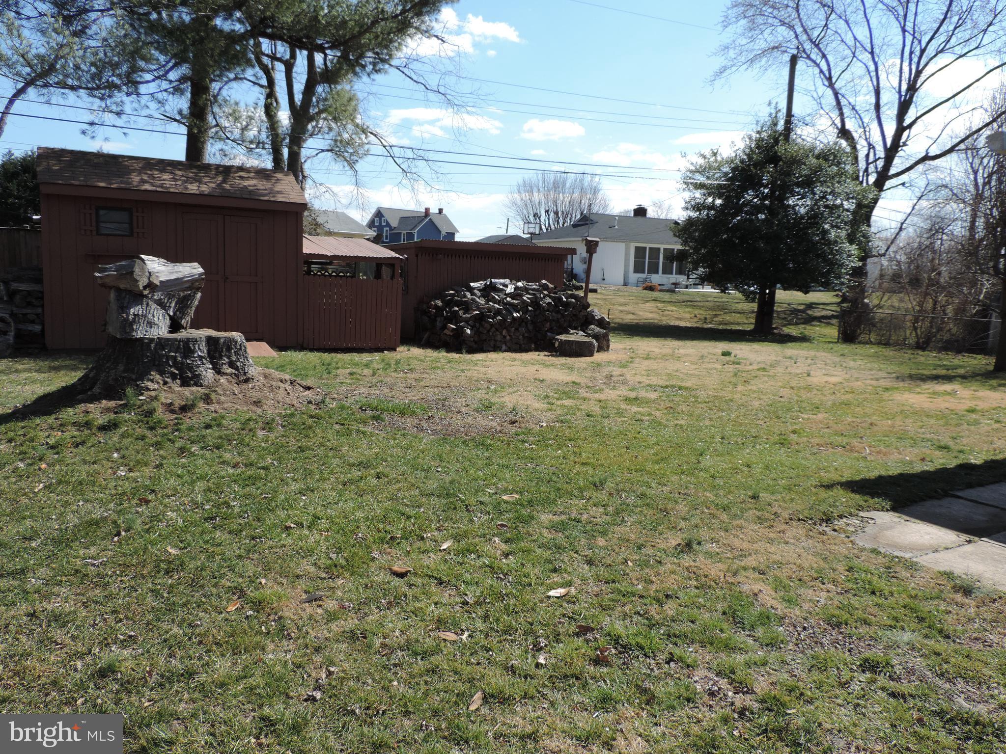 ABERDEEN HILLS - Residential