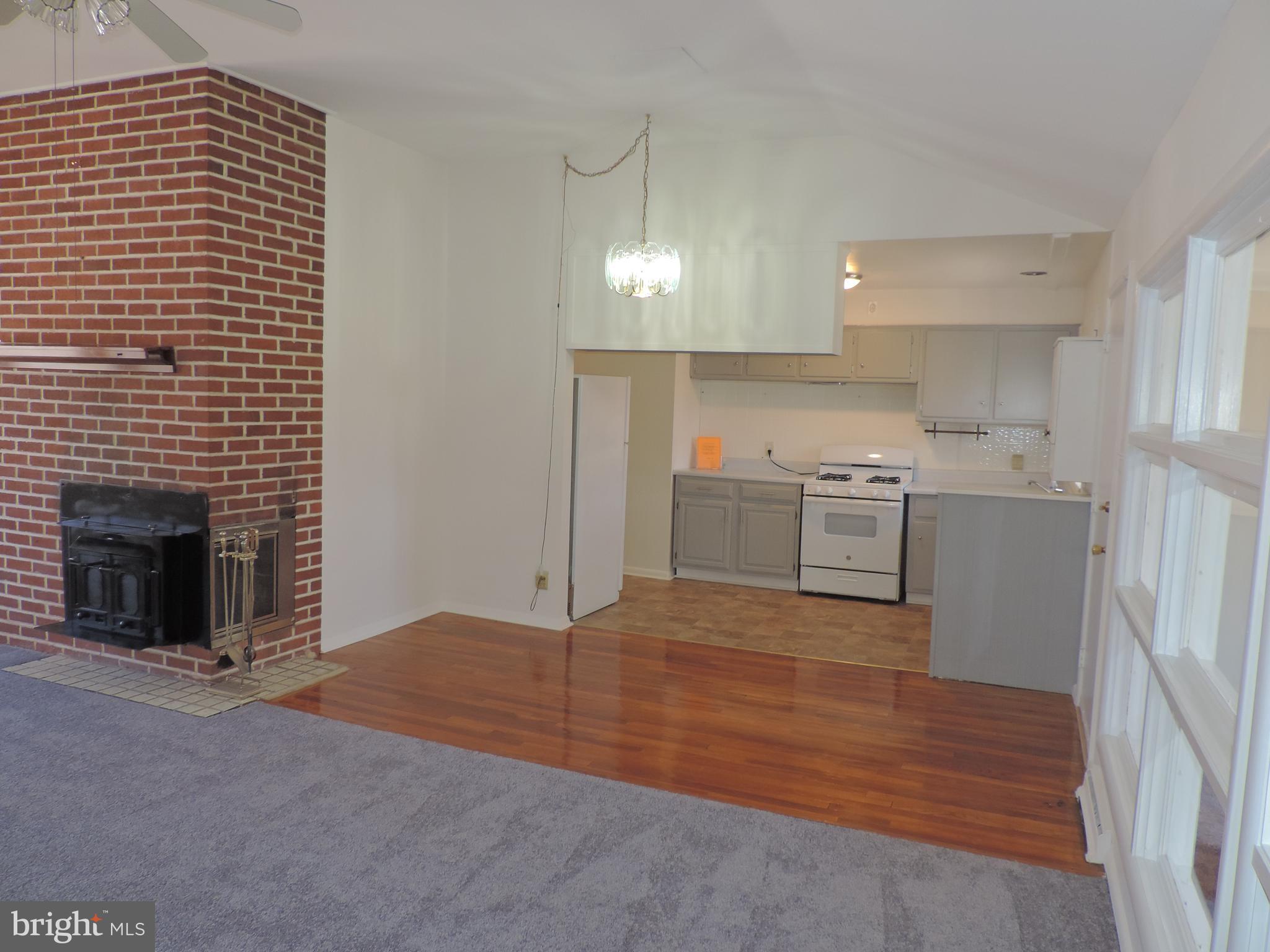 ABERDEEN HILLS - Residential