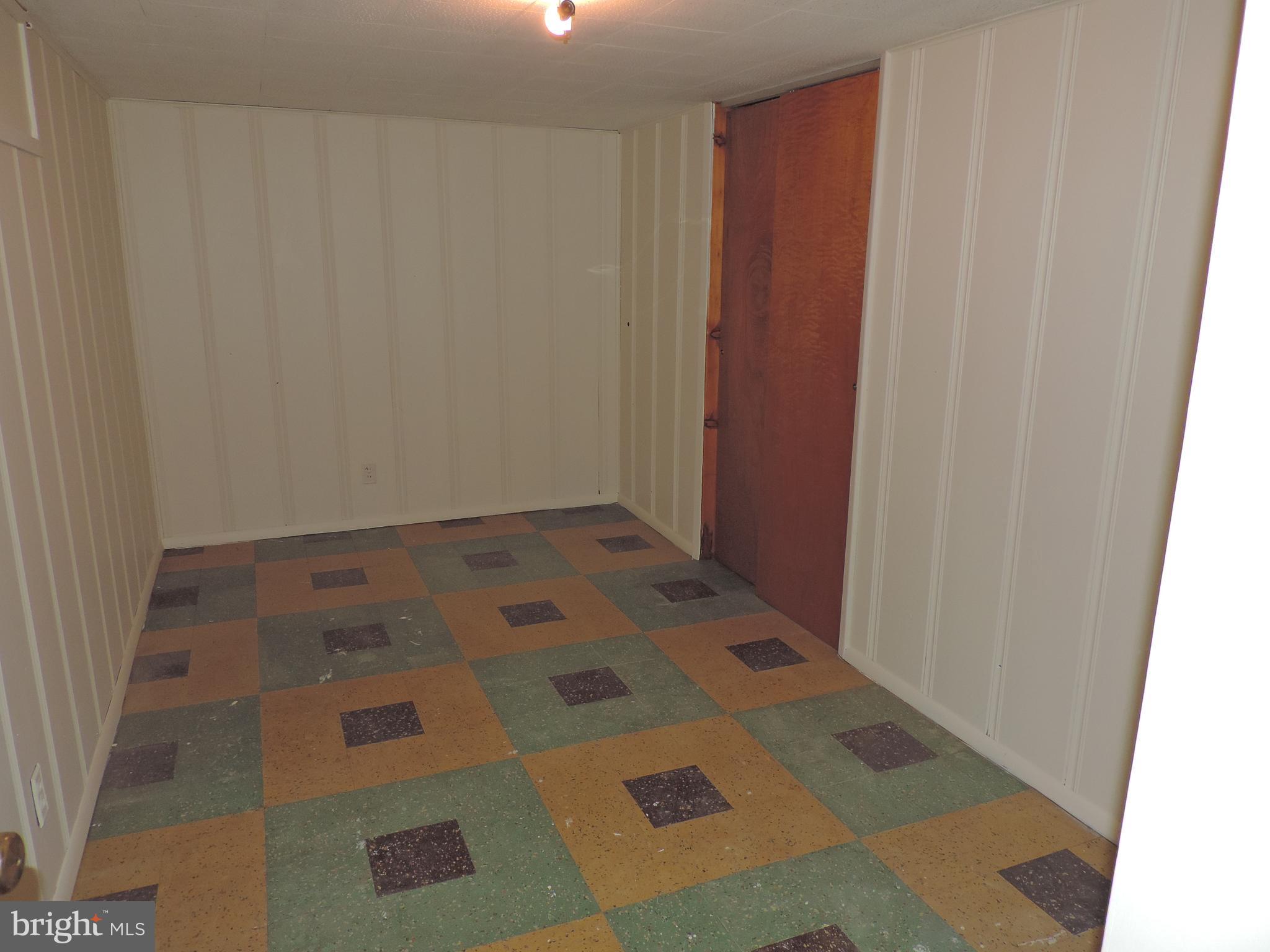 ABERDEEN HILLS - Residential