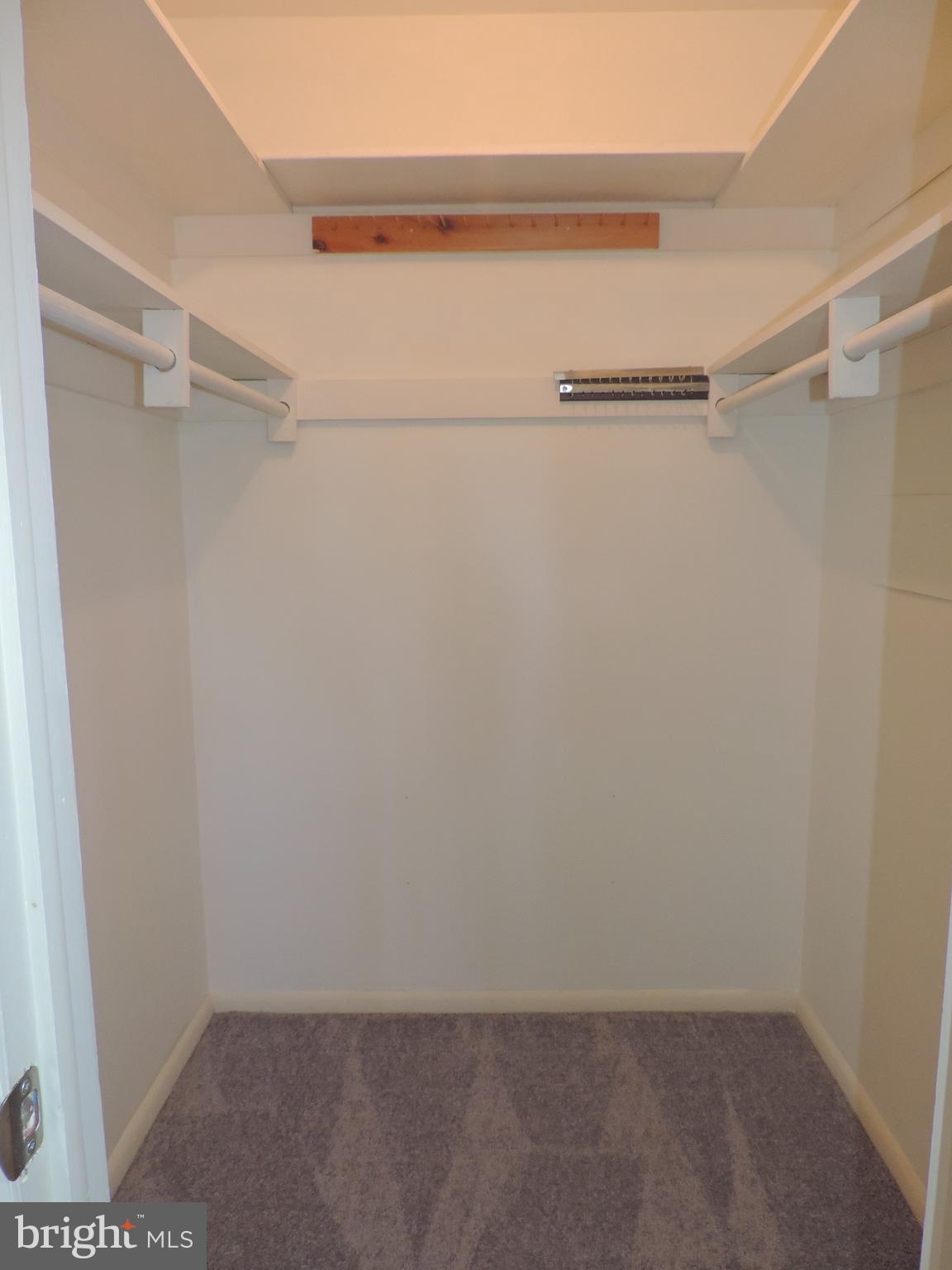 ABERDEEN HILLS - Residential