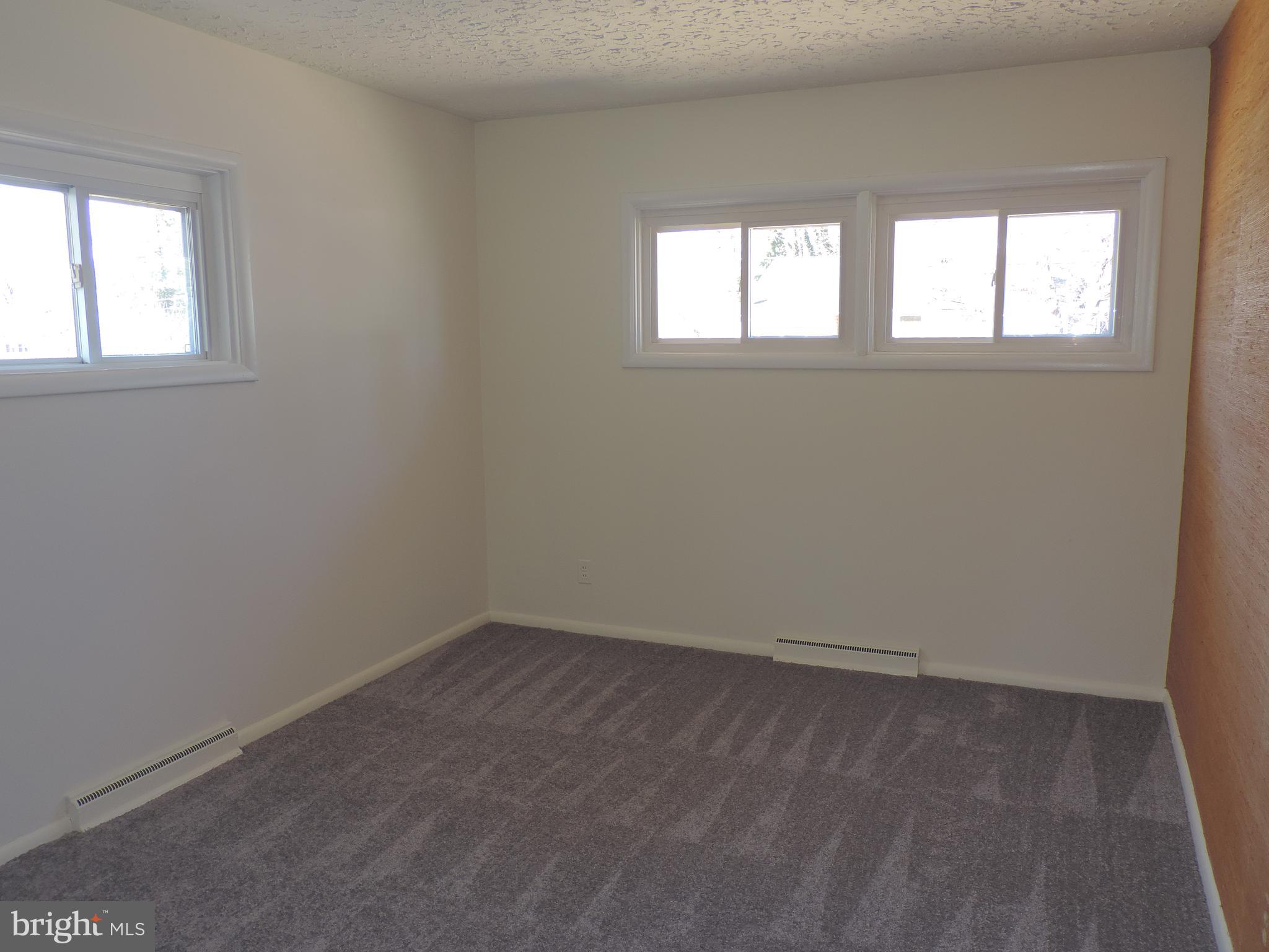 ABERDEEN HILLS - Residential