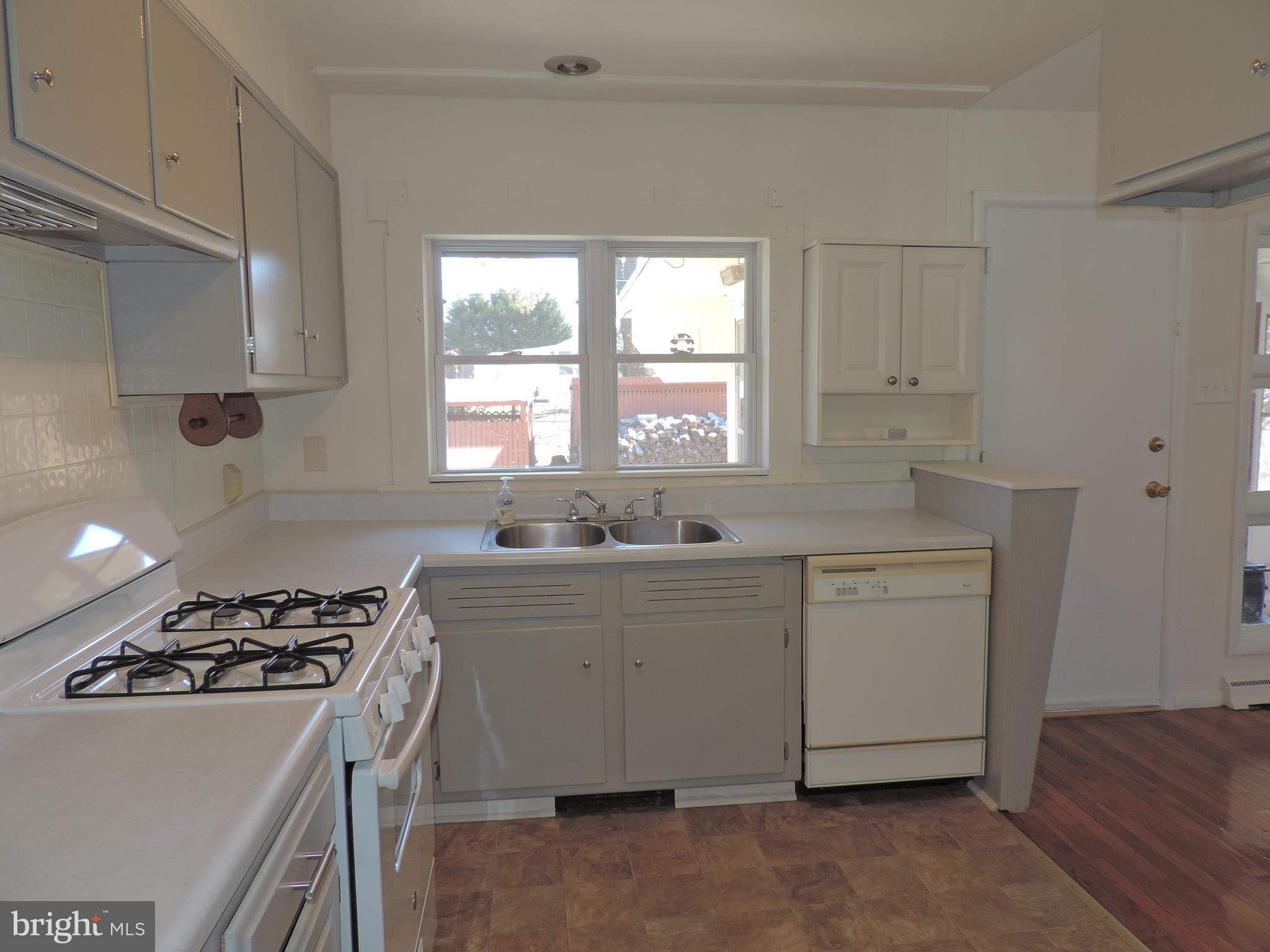 ABERDEEN HILLS - Residential