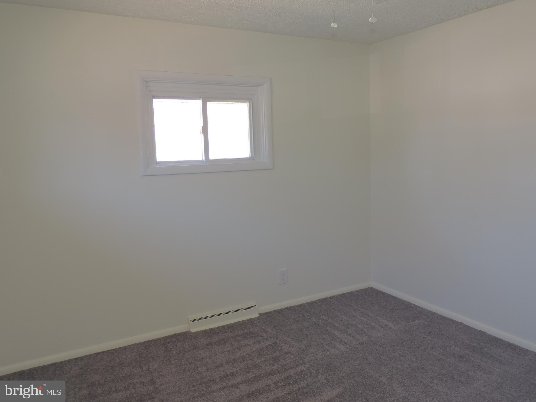 ABERDEEN HILLS - Residential