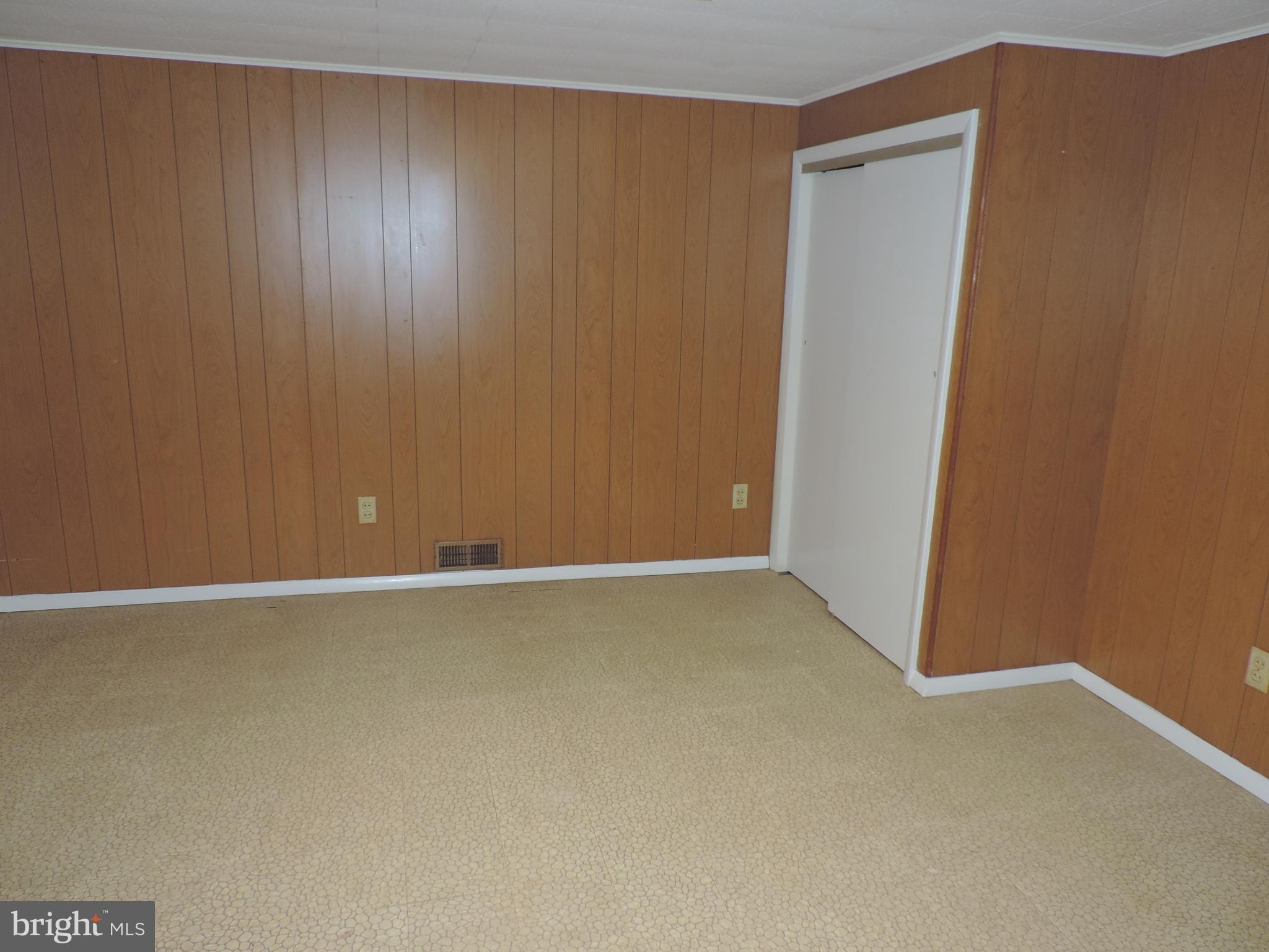 ABERDEEN HILLS - Residential