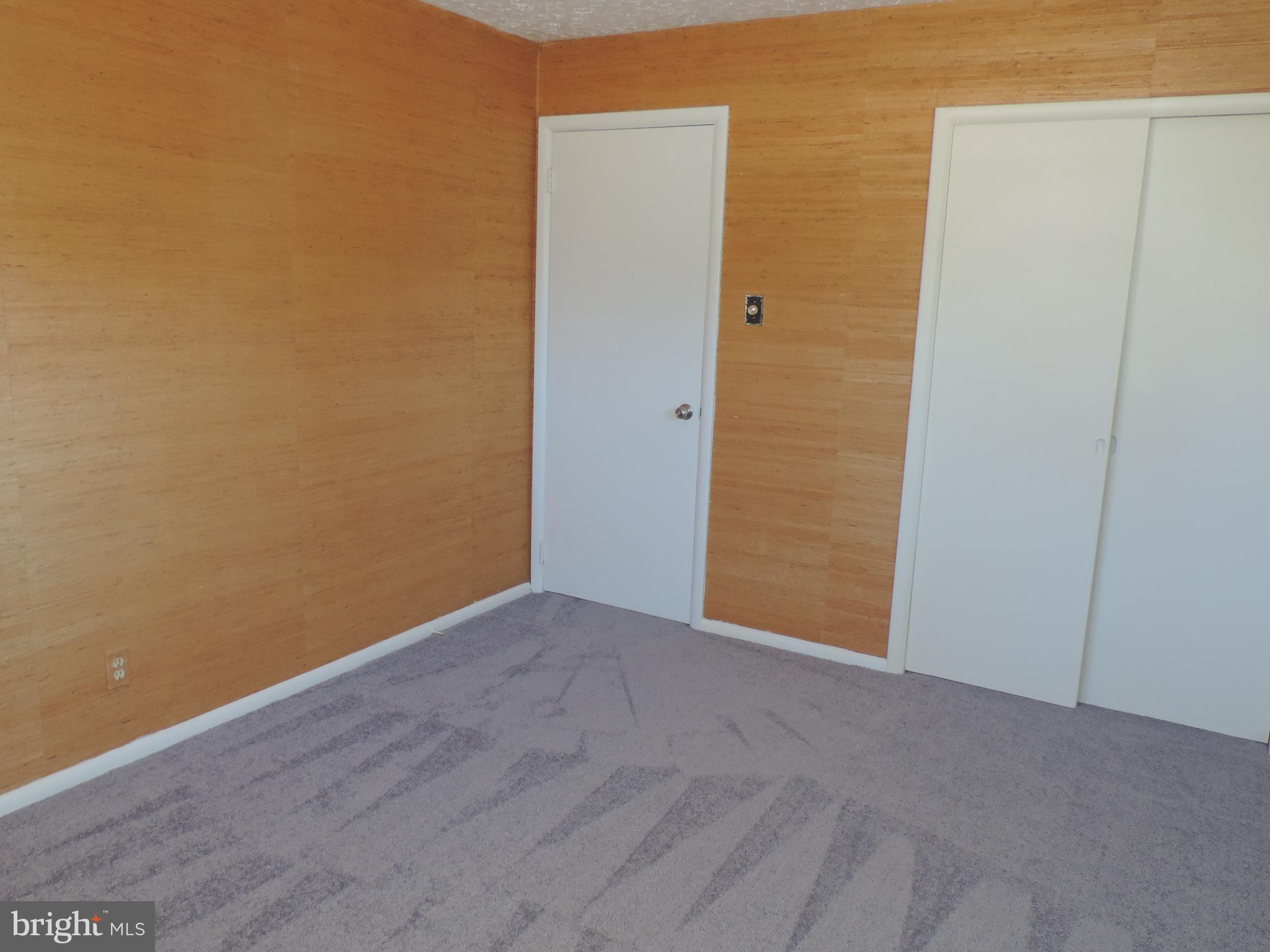 ABERDEEN HILLS - Residential