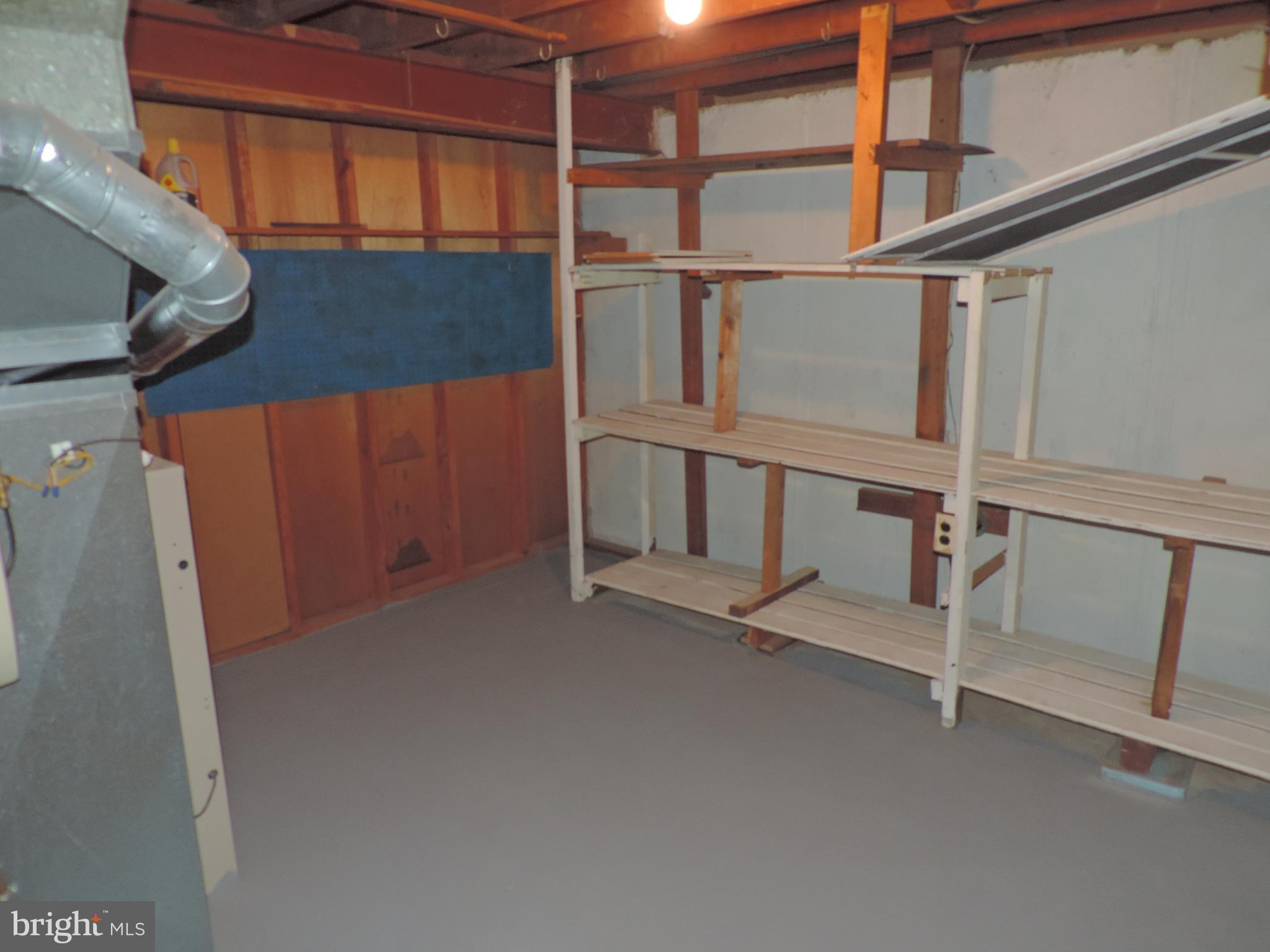 ABERDEEN HILLS - Residential