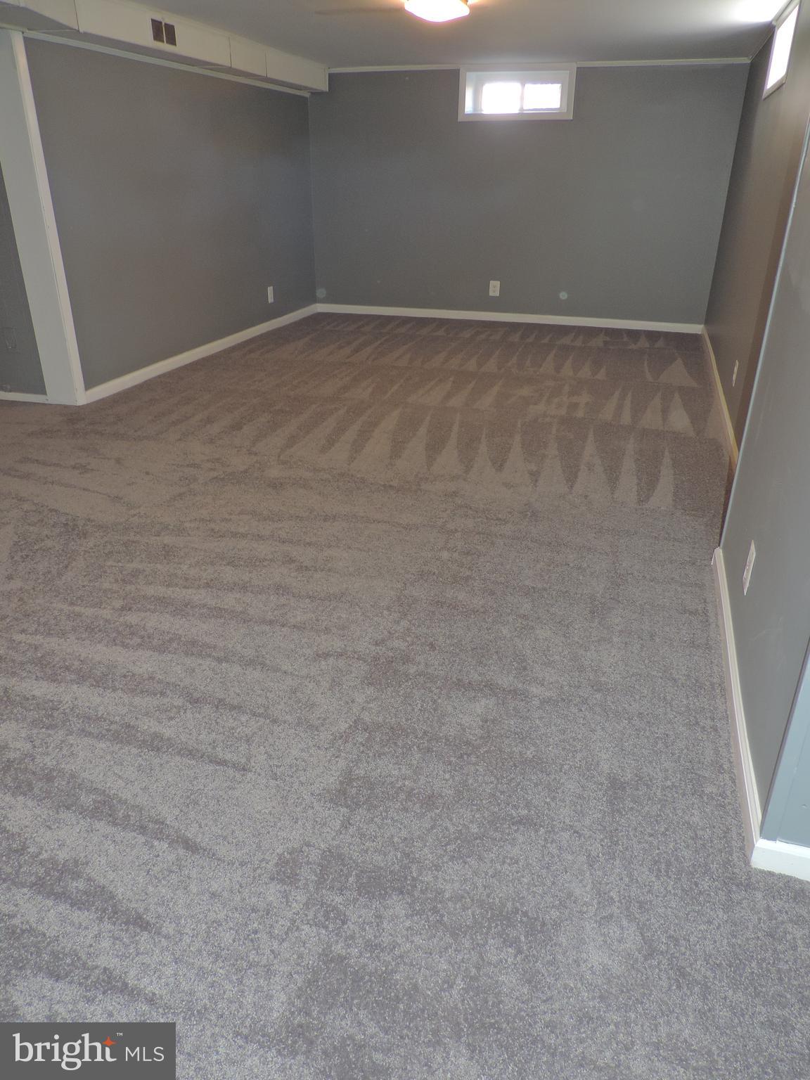 ABERDEEN HILLS - Residential