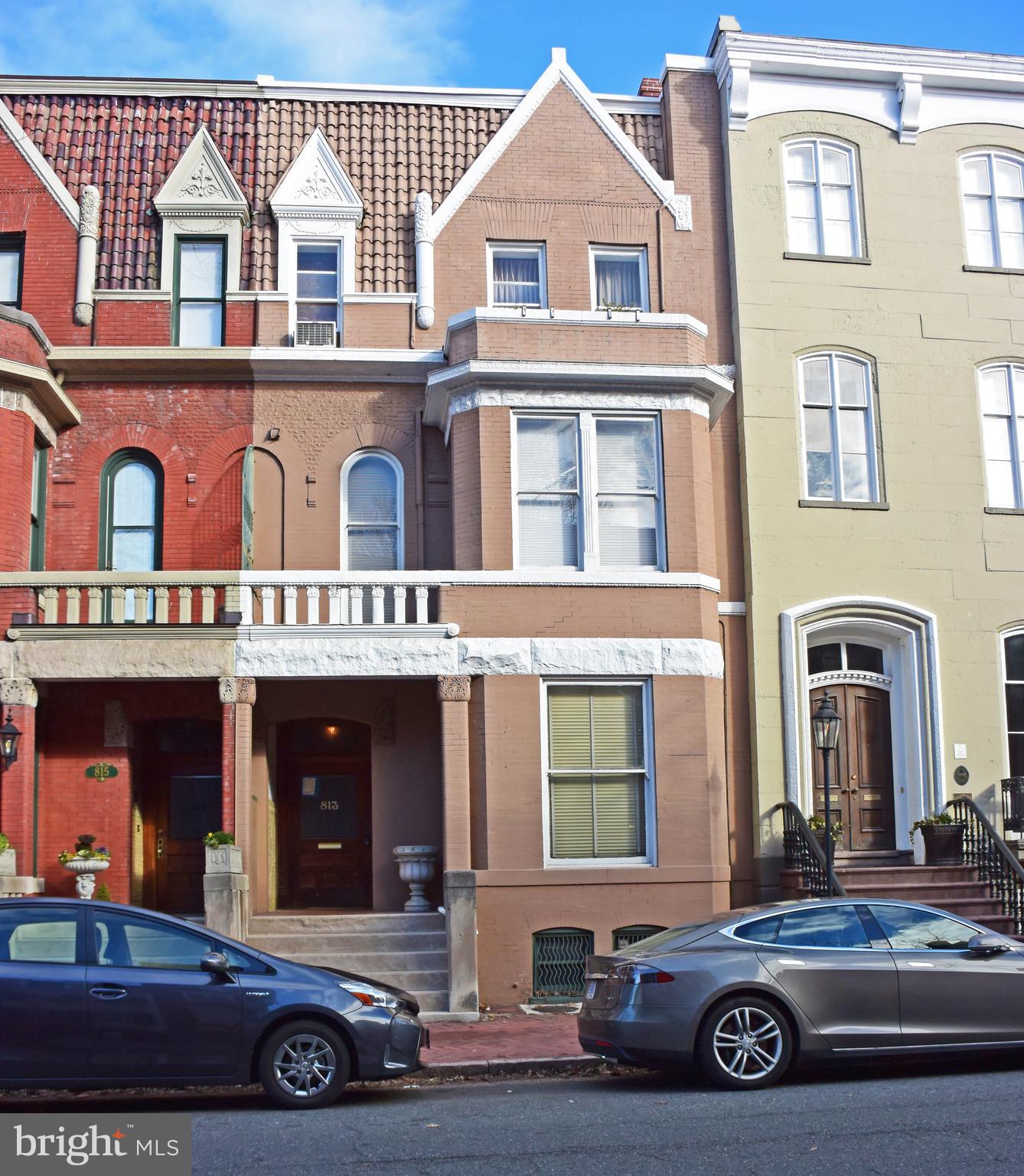 OLD TOWN - Residential Lease