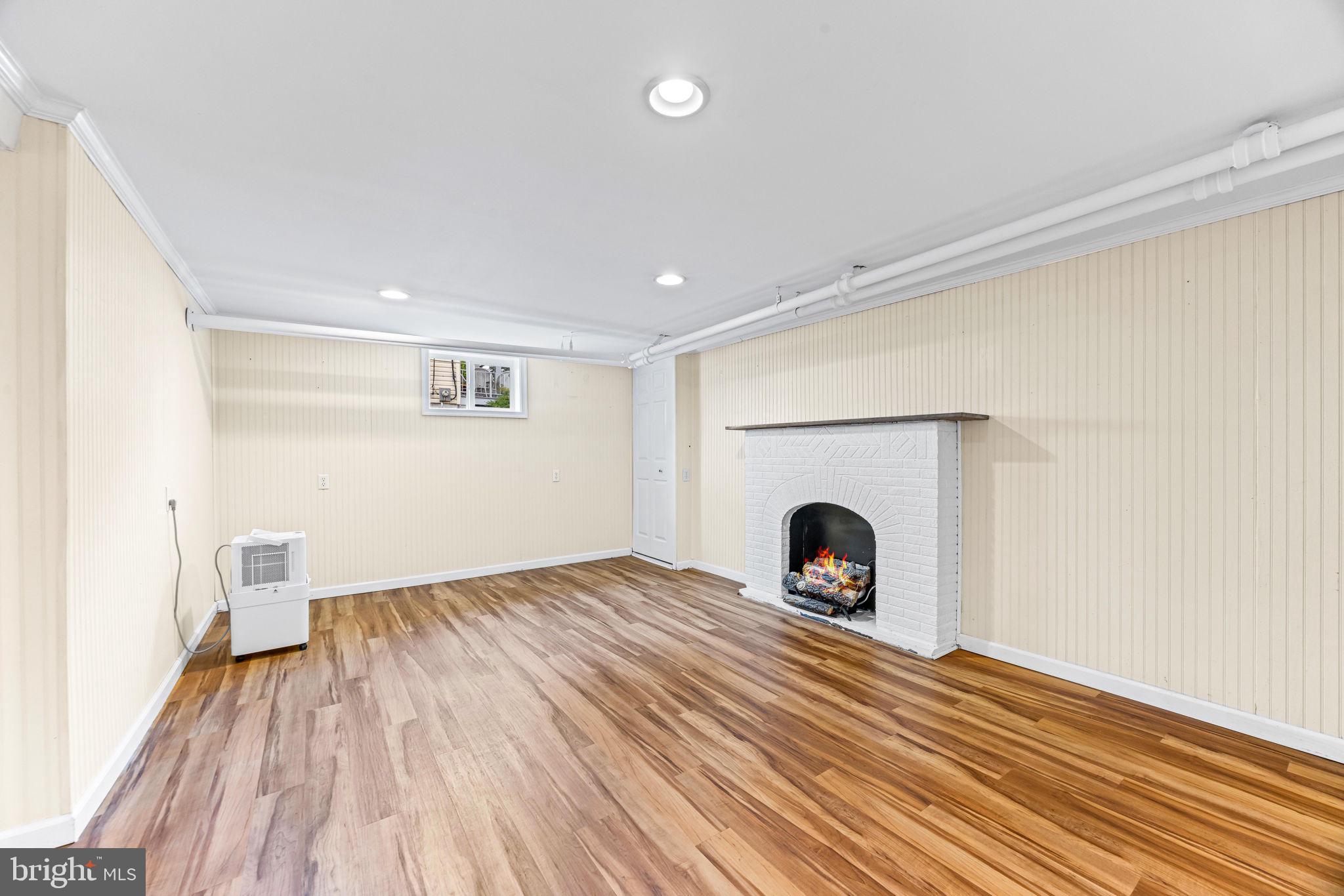 LEEDS - Residential