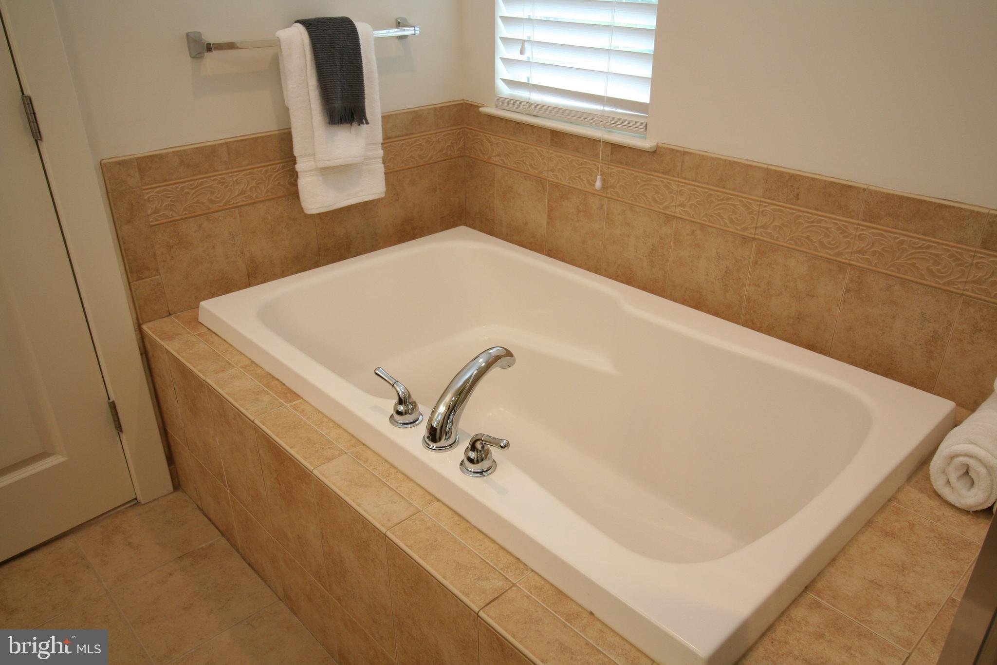 ELLENDALE - Residential