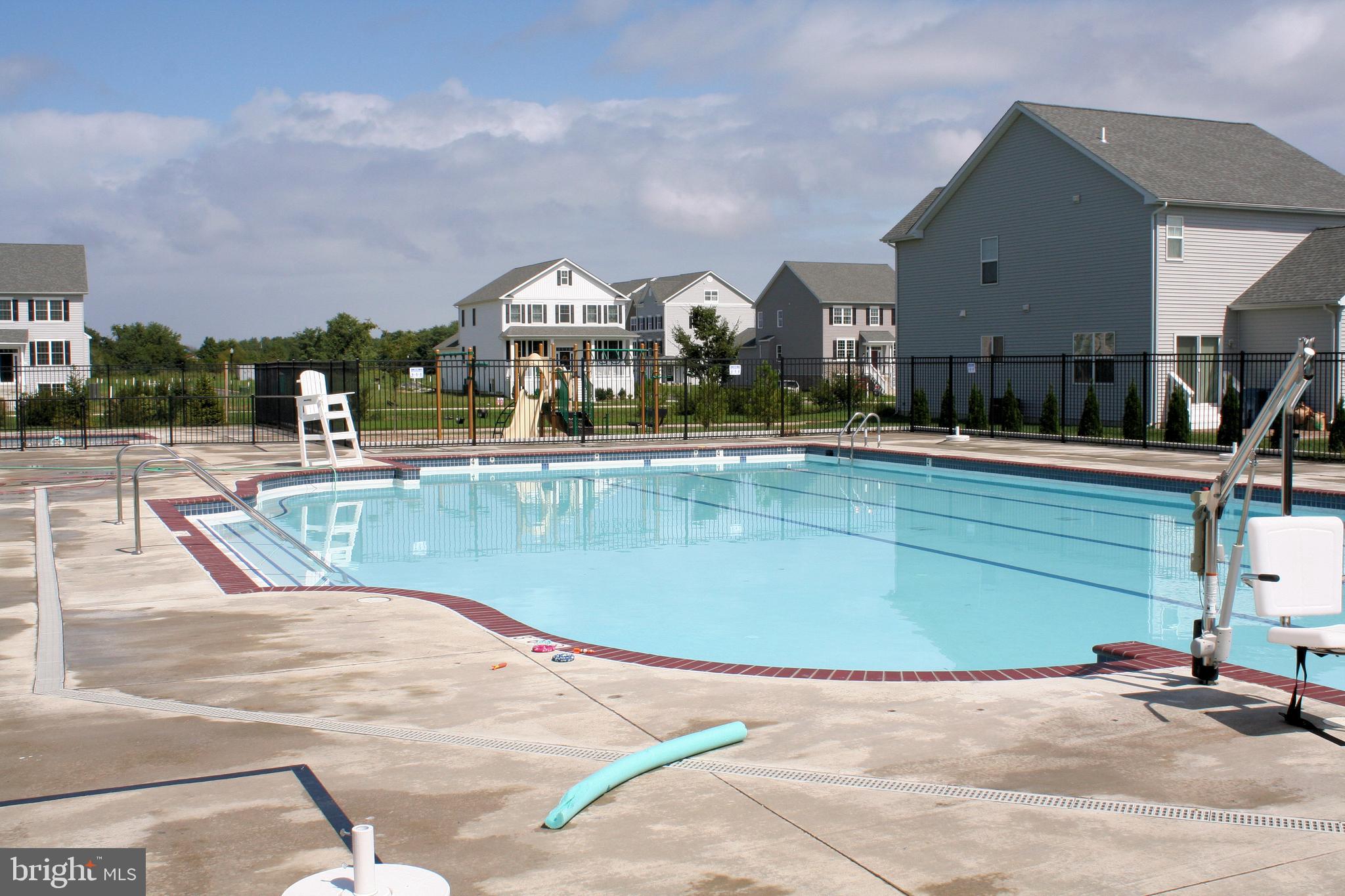 ELLENDALE - Residential