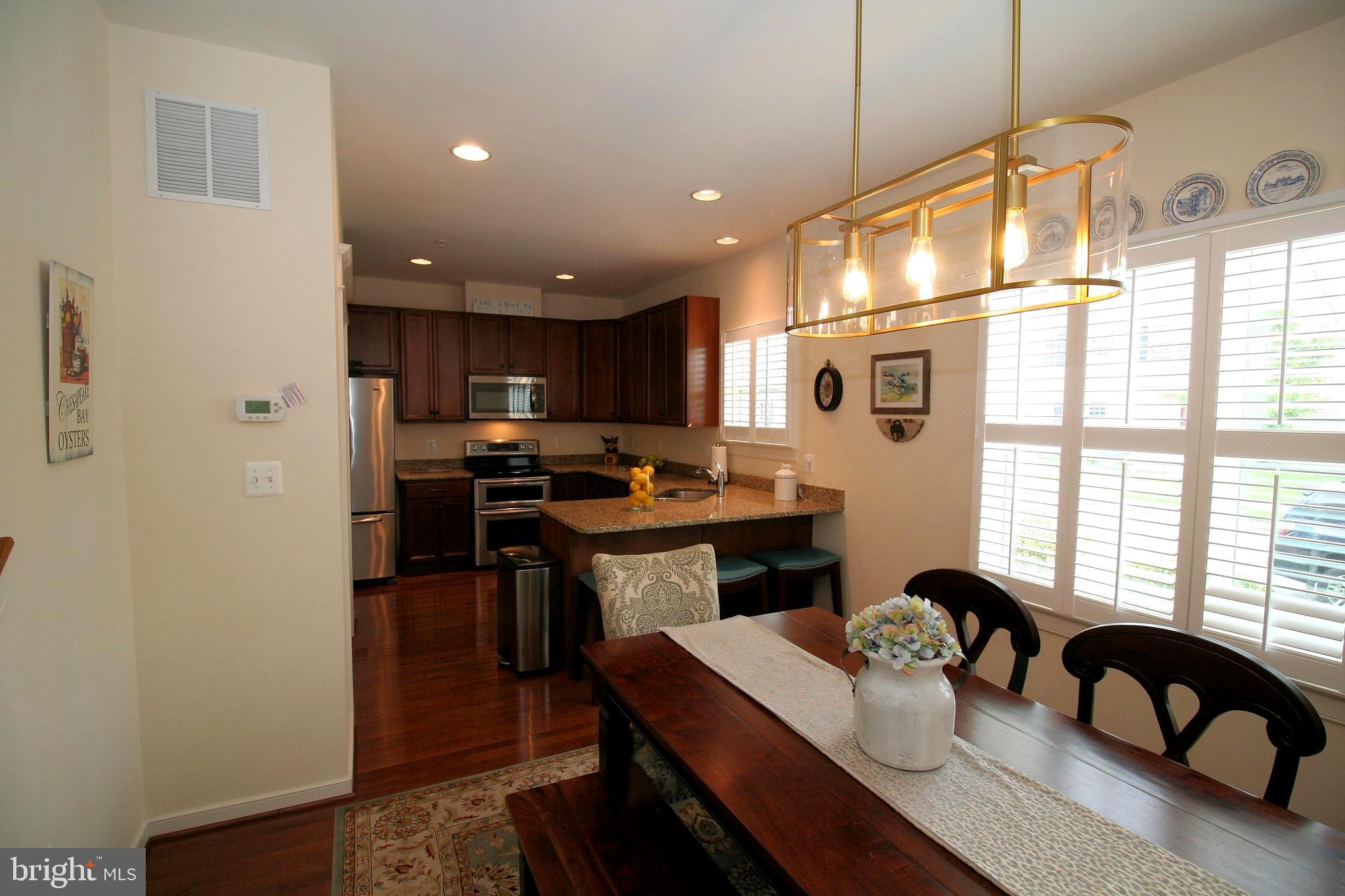 ELLENDALE - Residential