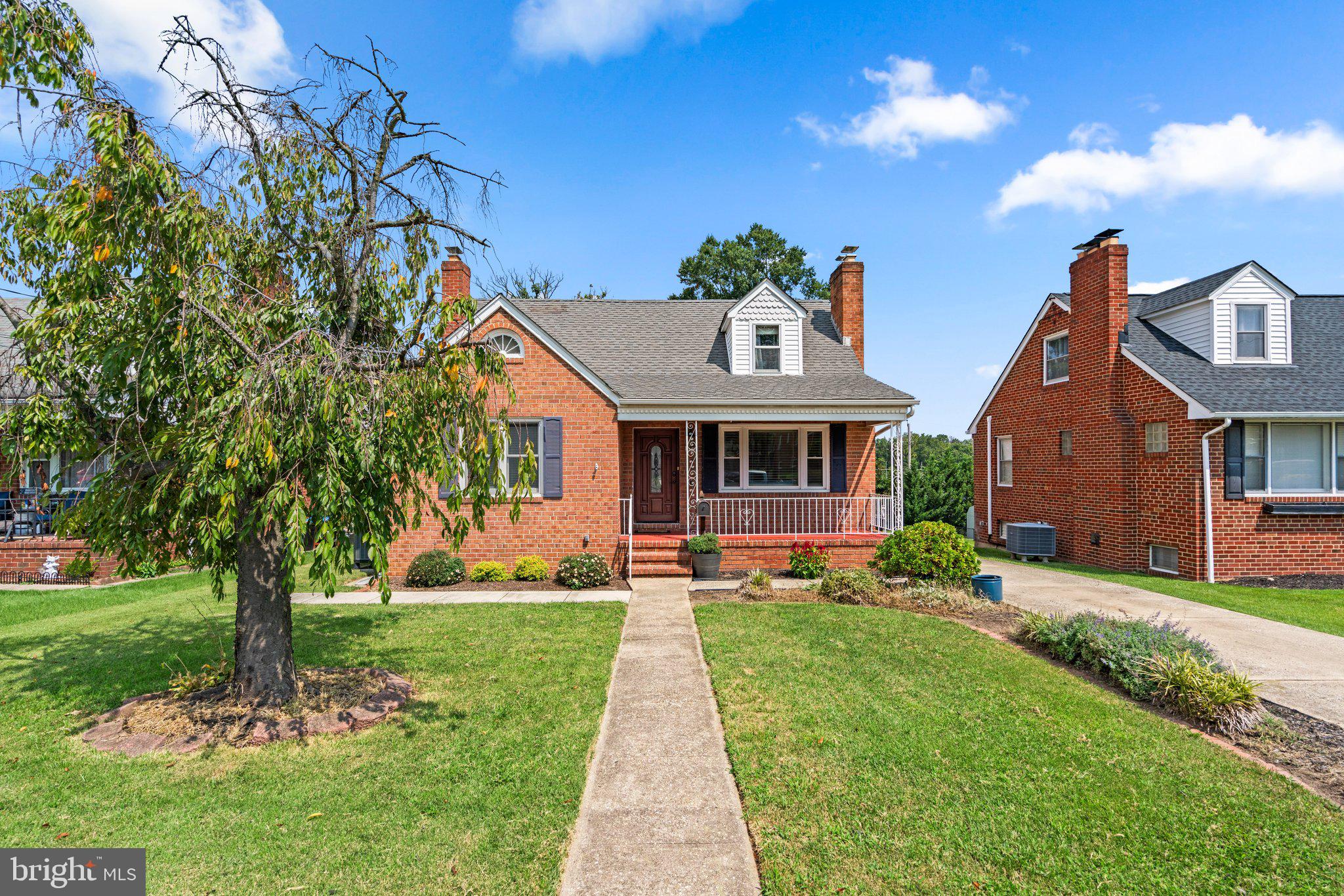 LOU HAR TERRACE - Residential