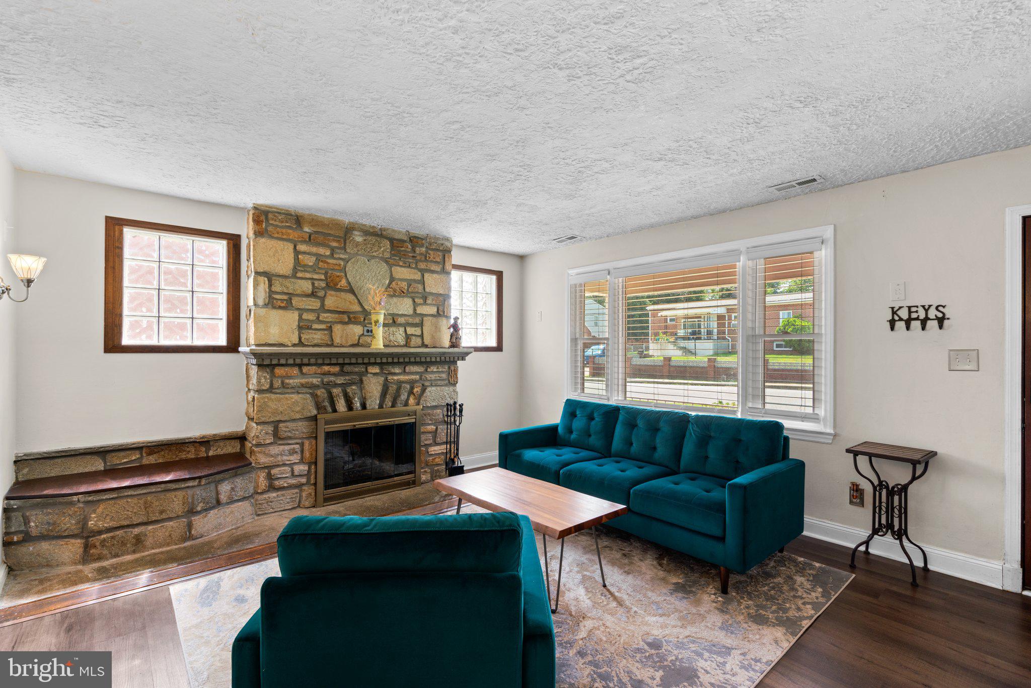 LOU HAR TERRACE - Residential