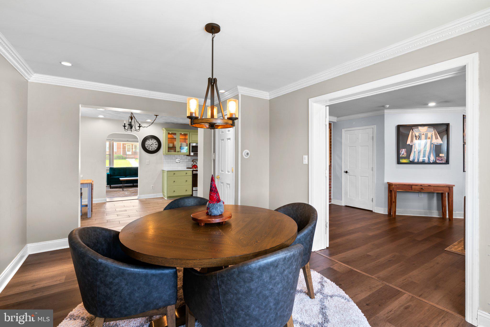 LOU HAR TERRACE - Residential