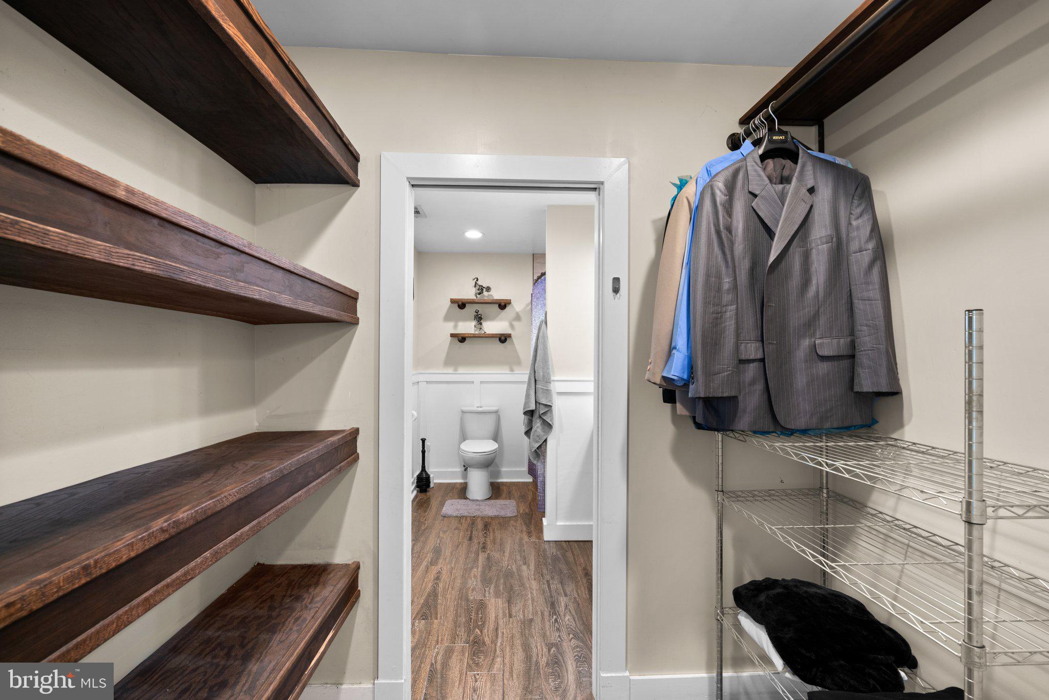 LOU HAR TERRACE - Residential