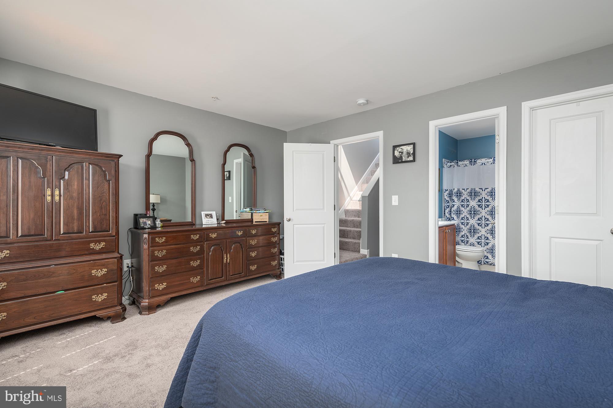 GREEKTOWN - Residential