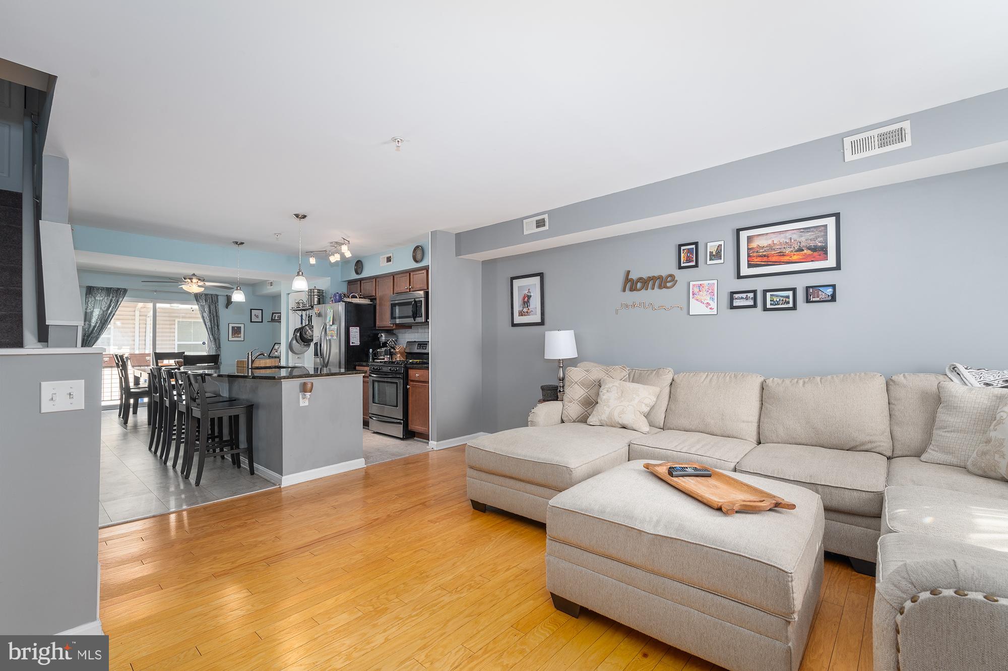 GREEKTOWN - Residential