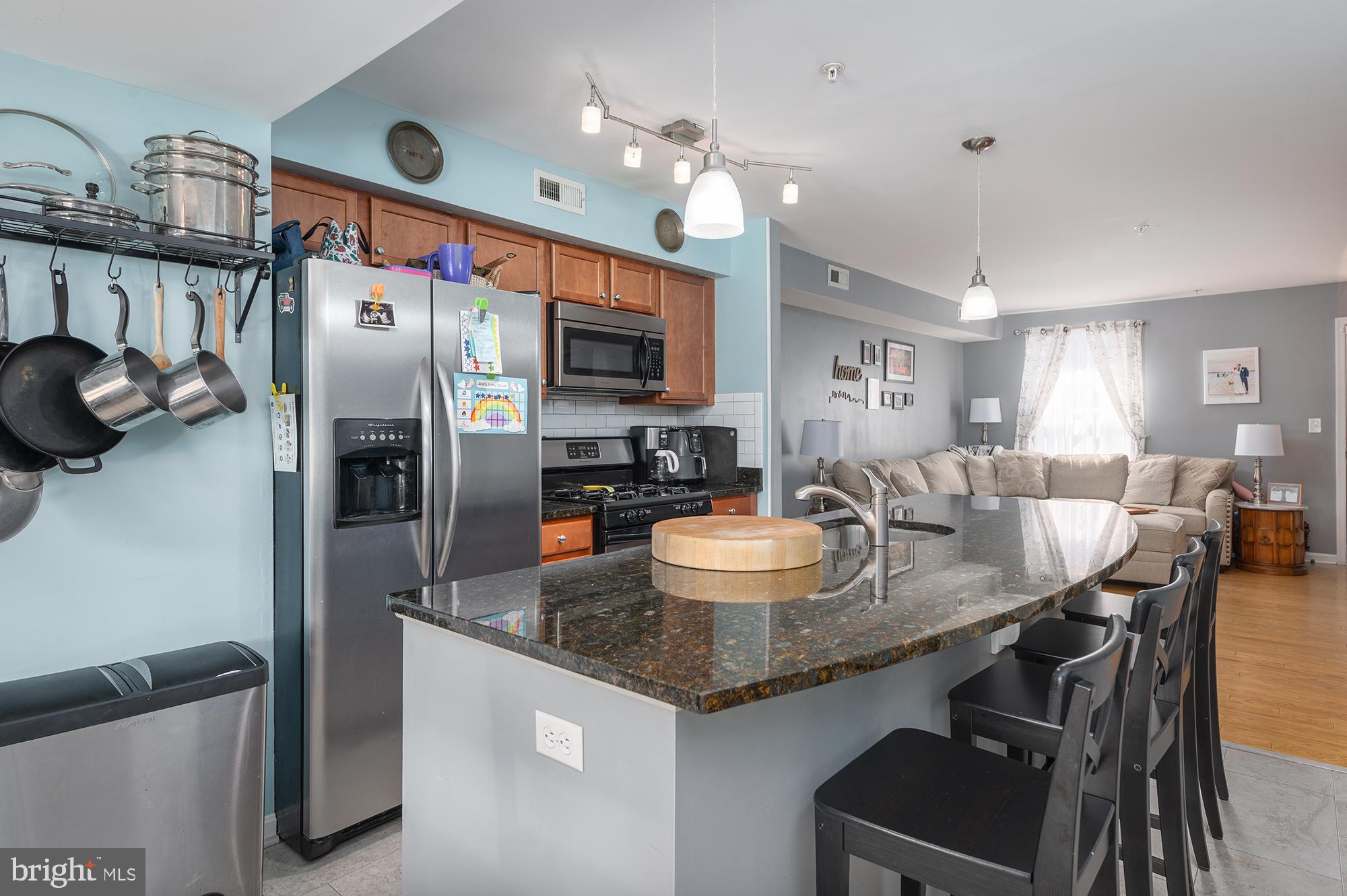 GREEKTOWN - Residential