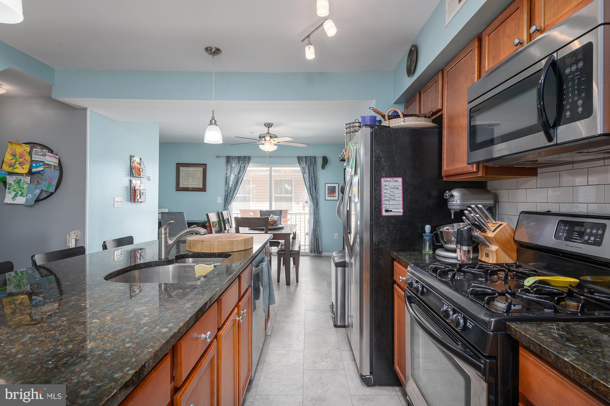 GREEKTOWN - Residential