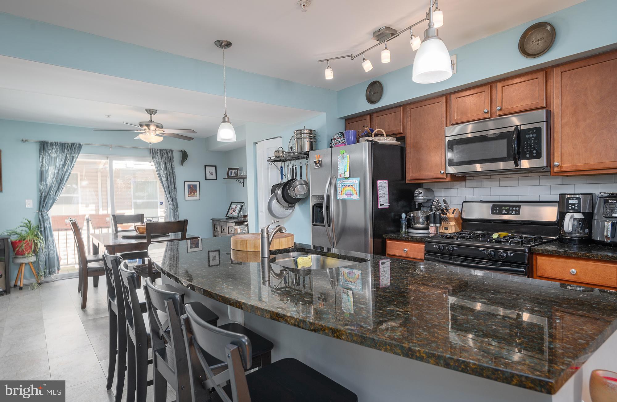 GREEKTOWN - Residential