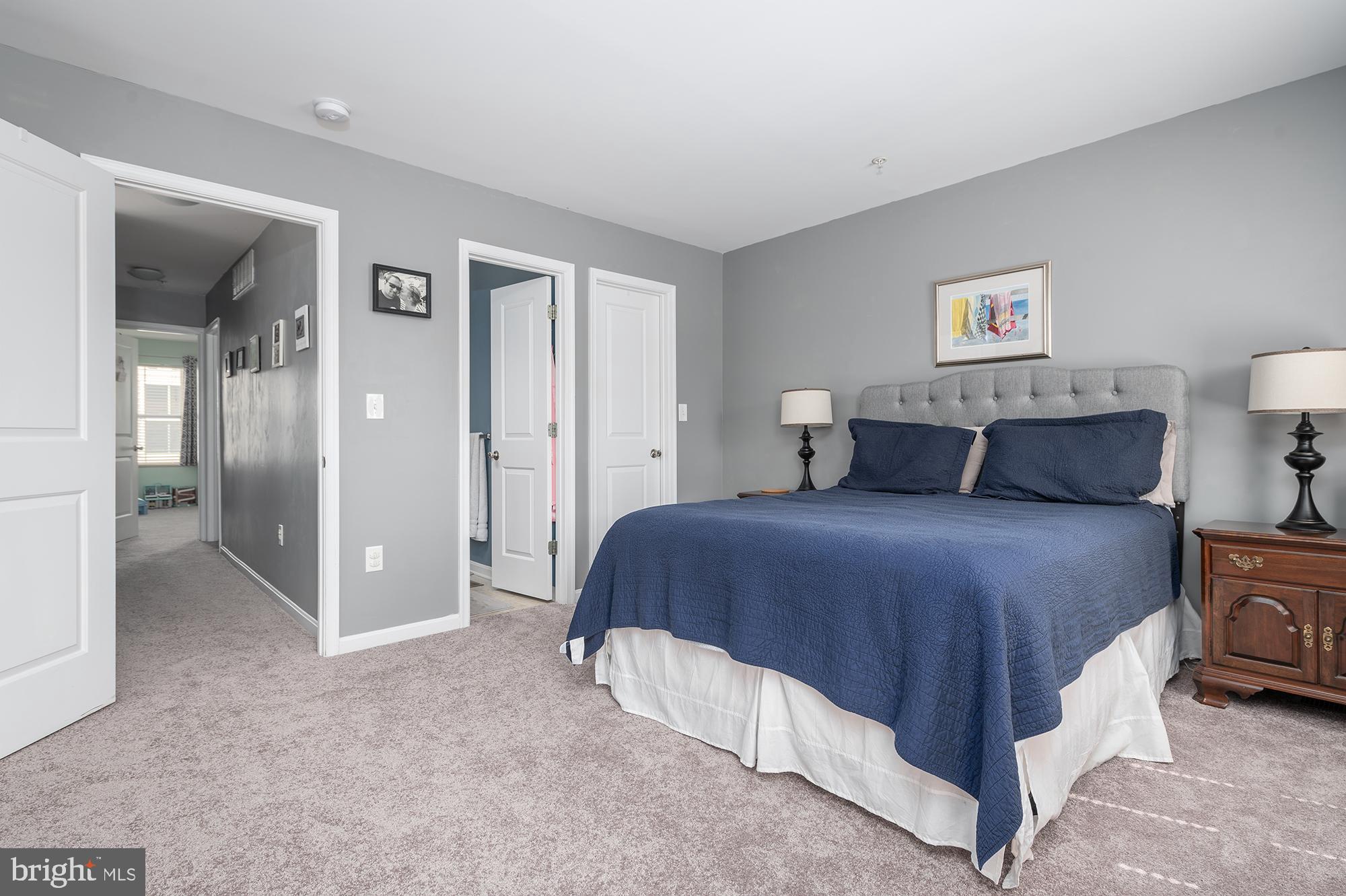 GREEKTOWN - Residential