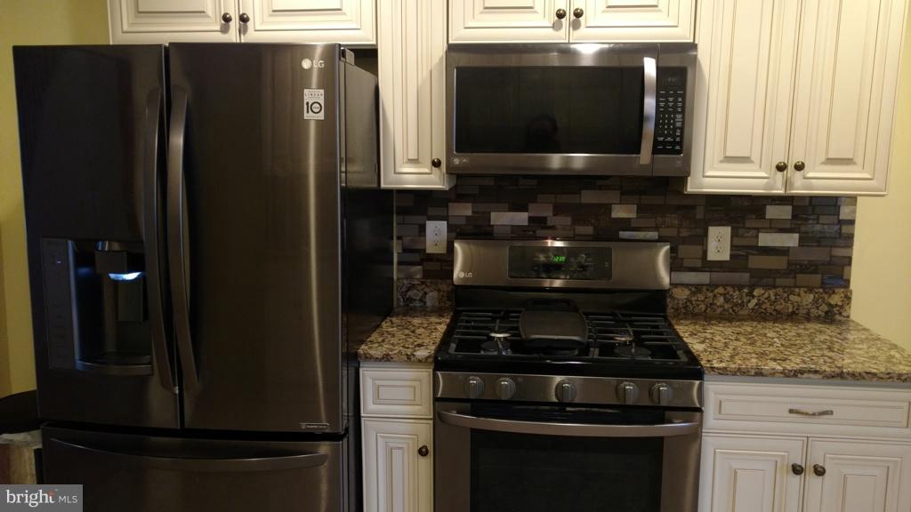 CANTON - Residential Lease