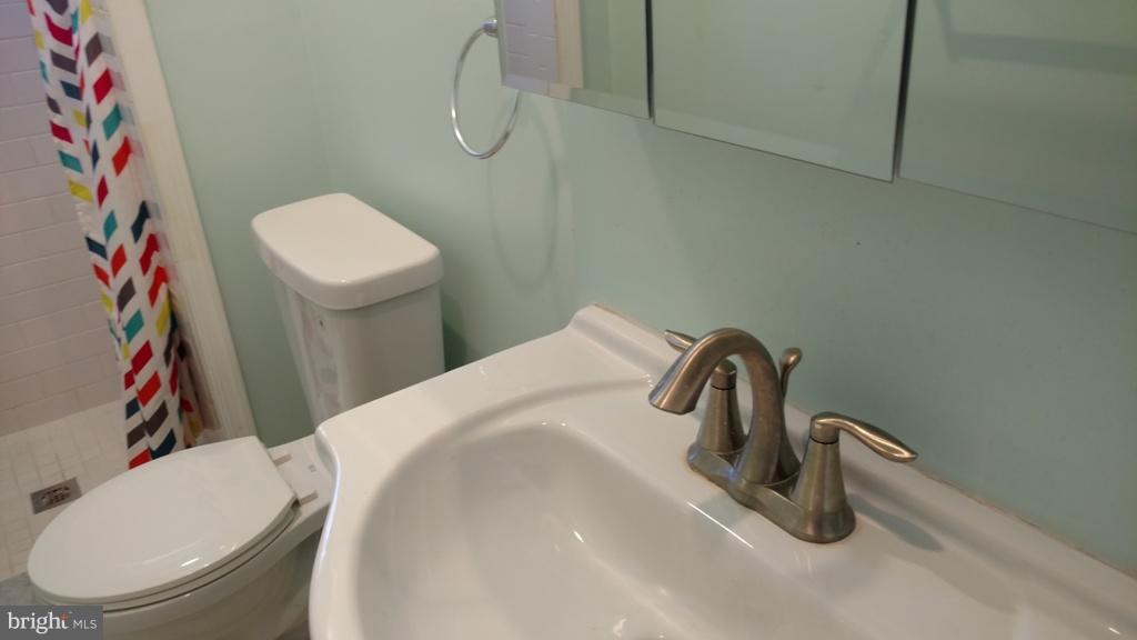 CANTON - Residential Lease