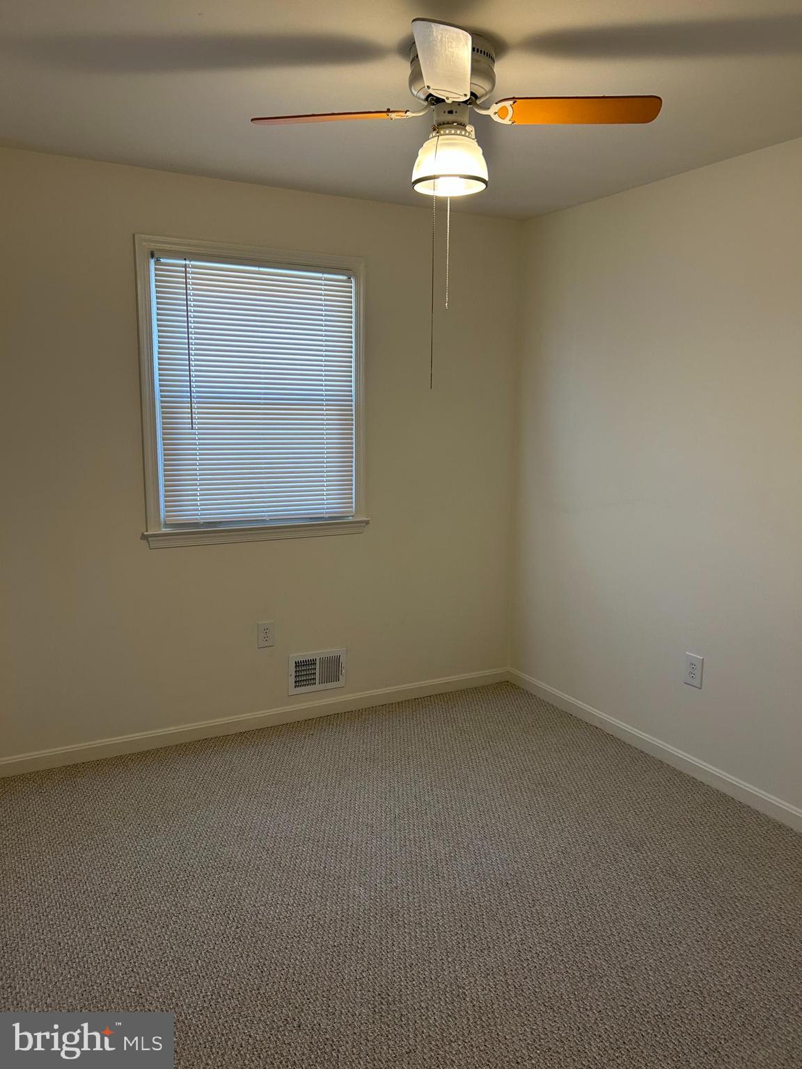 FORT WASHINGTON - Residential Lease