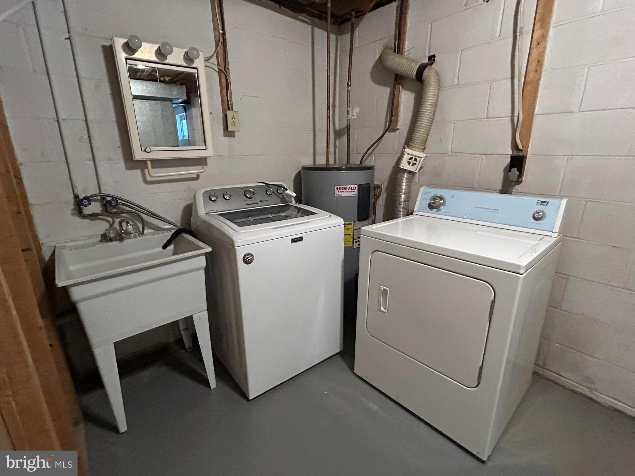 FORT WASHINGTON - Residential Lease