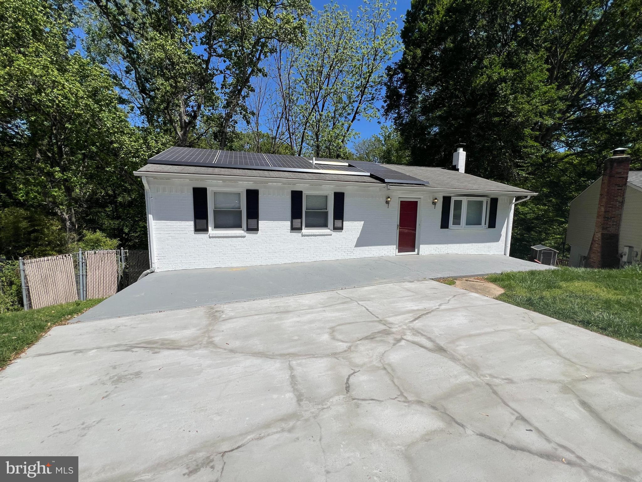 FORT WASHINGTON - Residential Lease