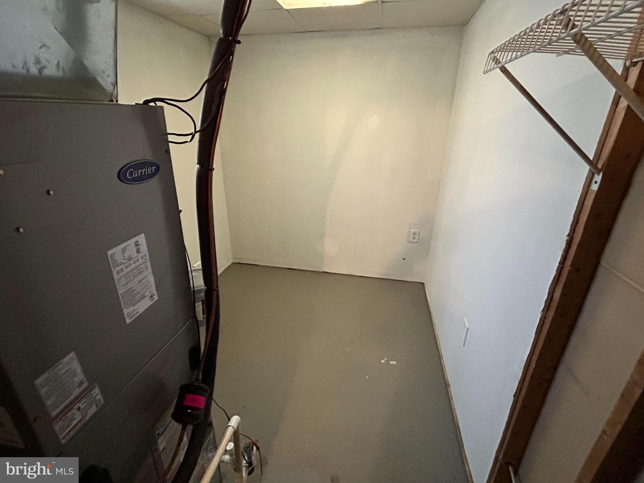 FORT WASHINGTON - Residential Lease