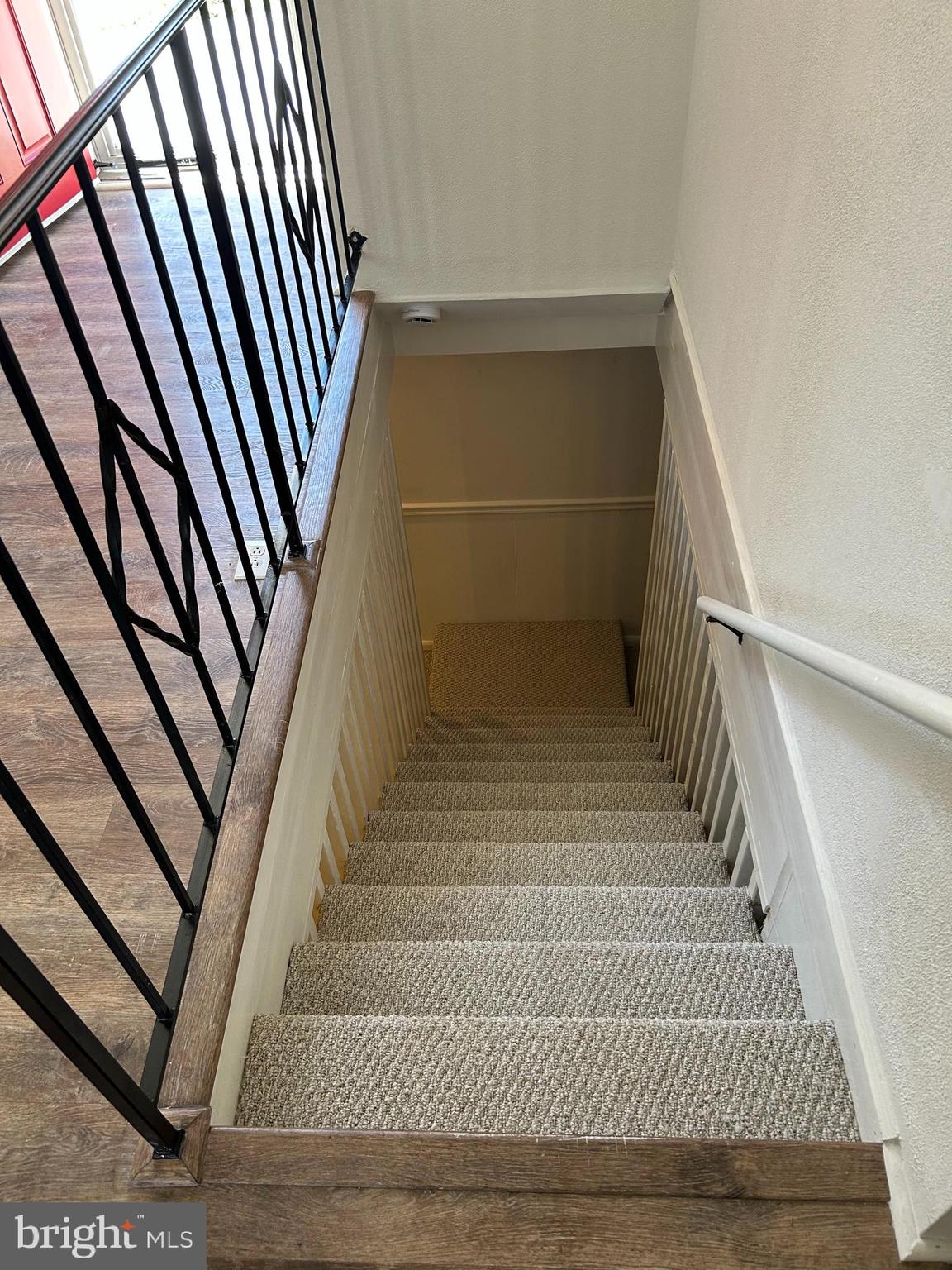 FORT WASHINGTON - Residential Lease