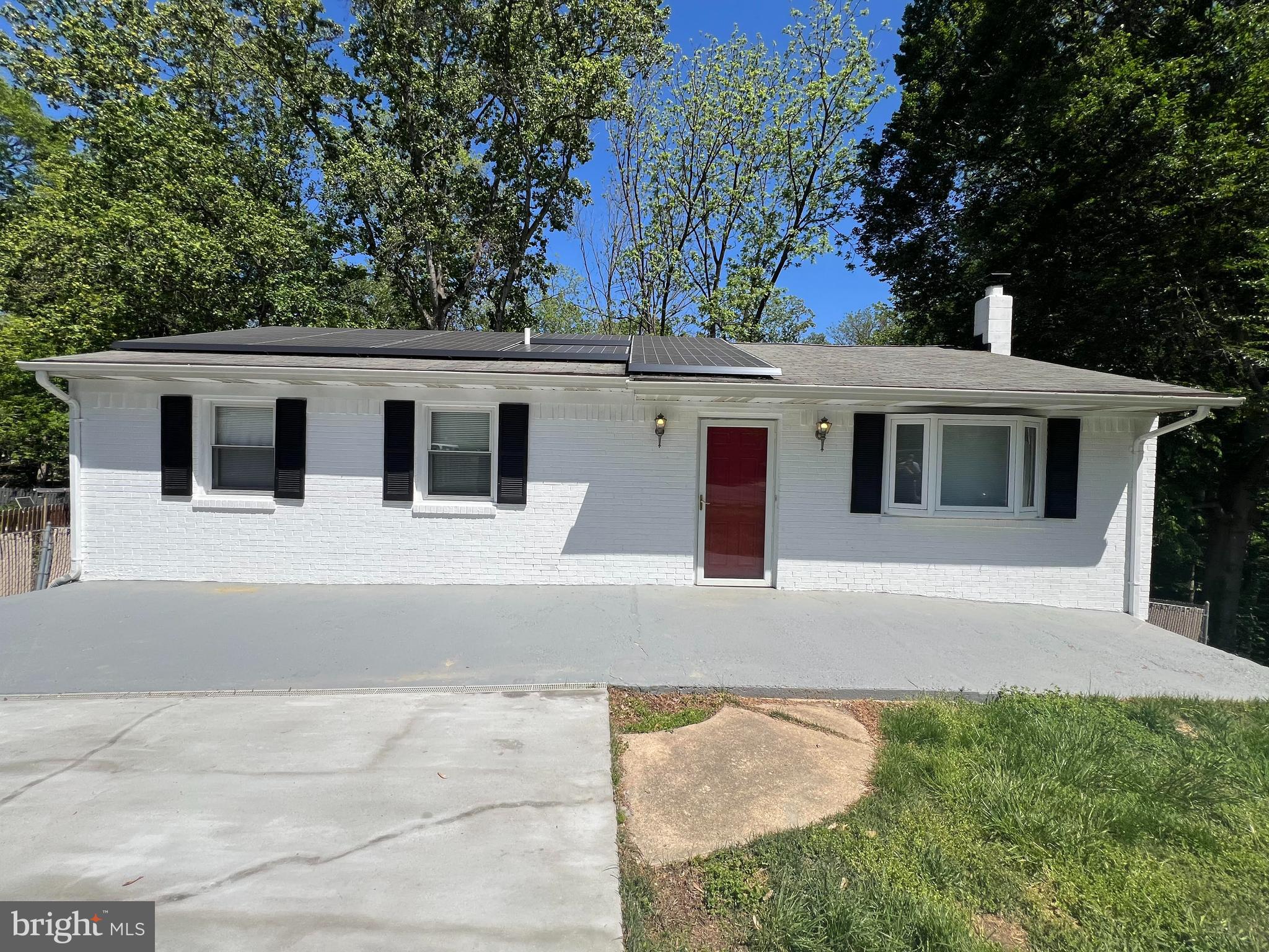 FORT WASHINGTON - Residential Lease