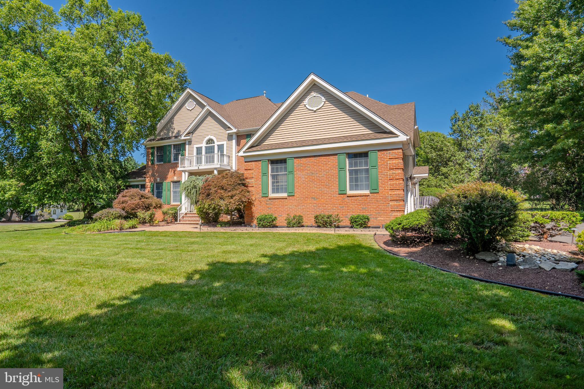 8 MARIAN DRIVE