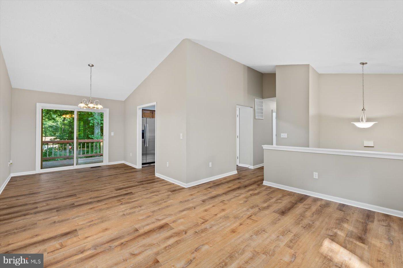 LAKE WILDERNESS - Residential