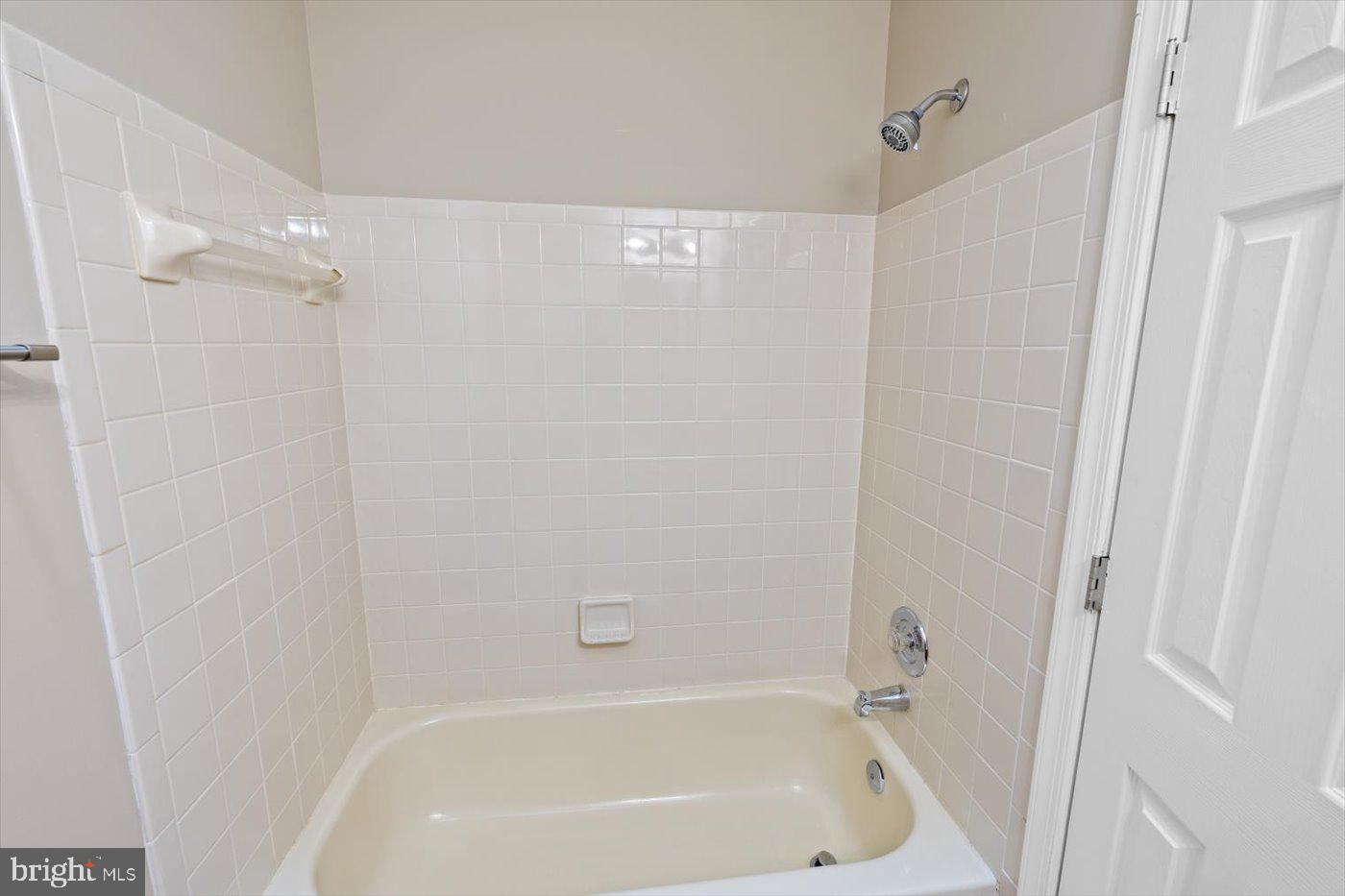 LAKE WILDERNESS - Residential