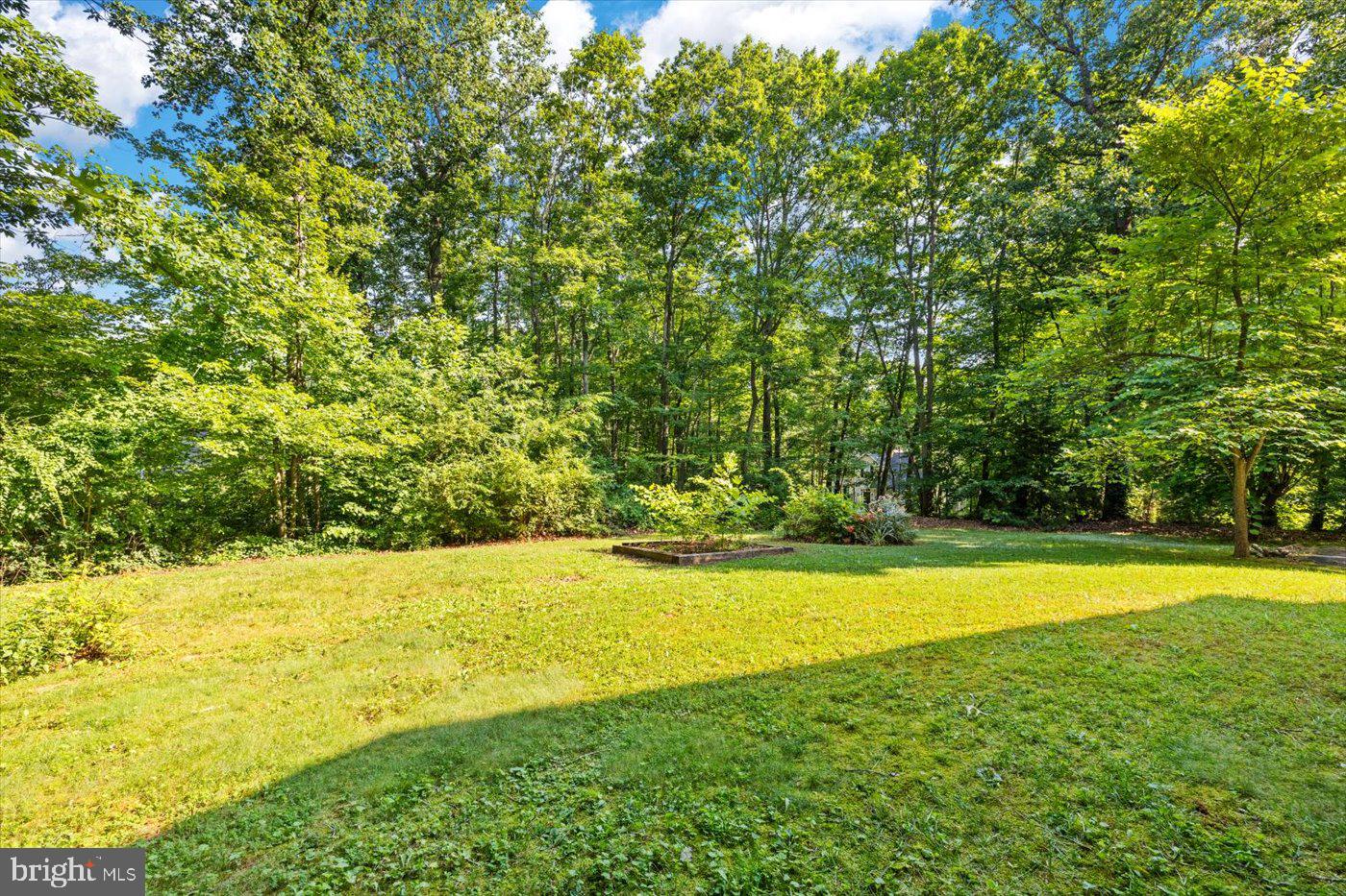 LAKE WILDERNESS - Residential