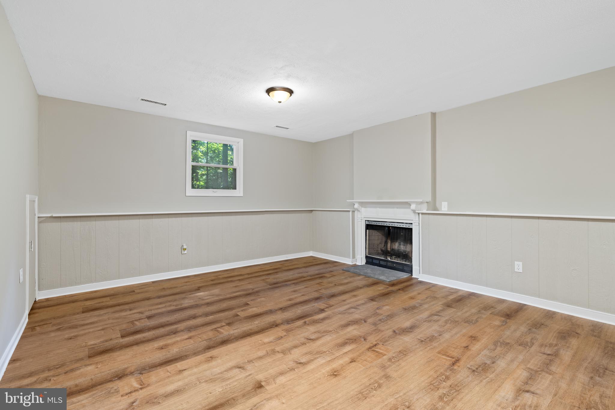 LAKE WILDERNESS - Residential