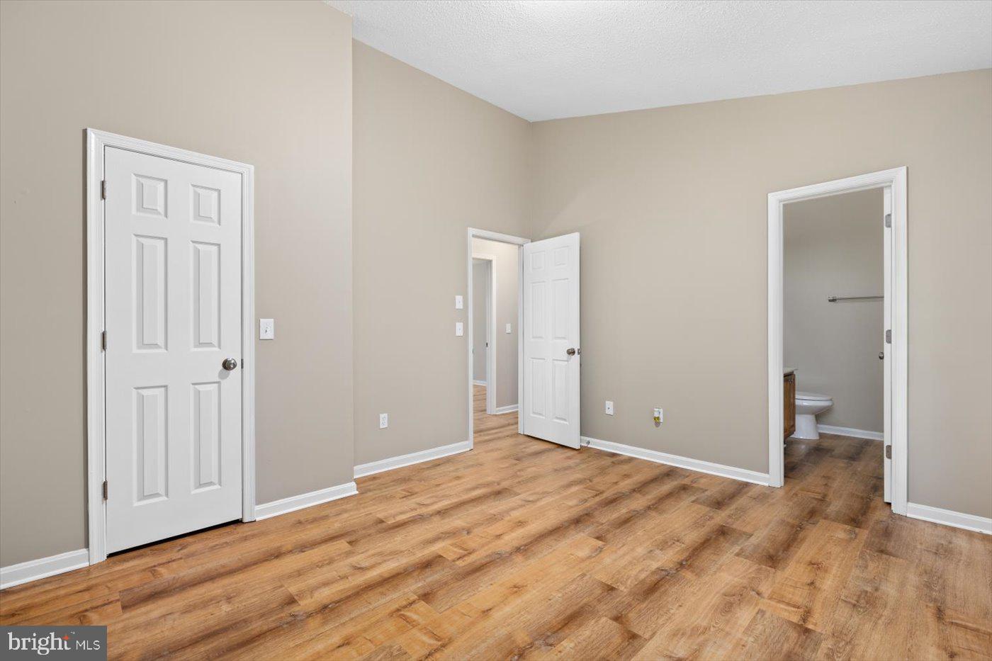 LAKE WILDERNESS - Residential