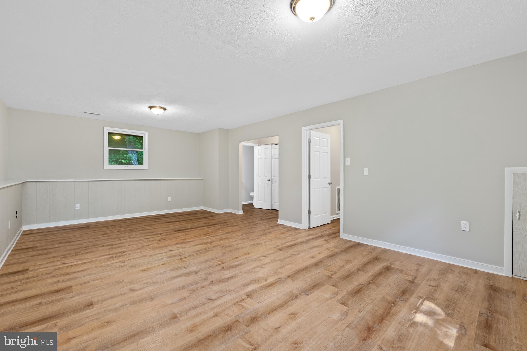 LAKE WILDERNESS - Residential