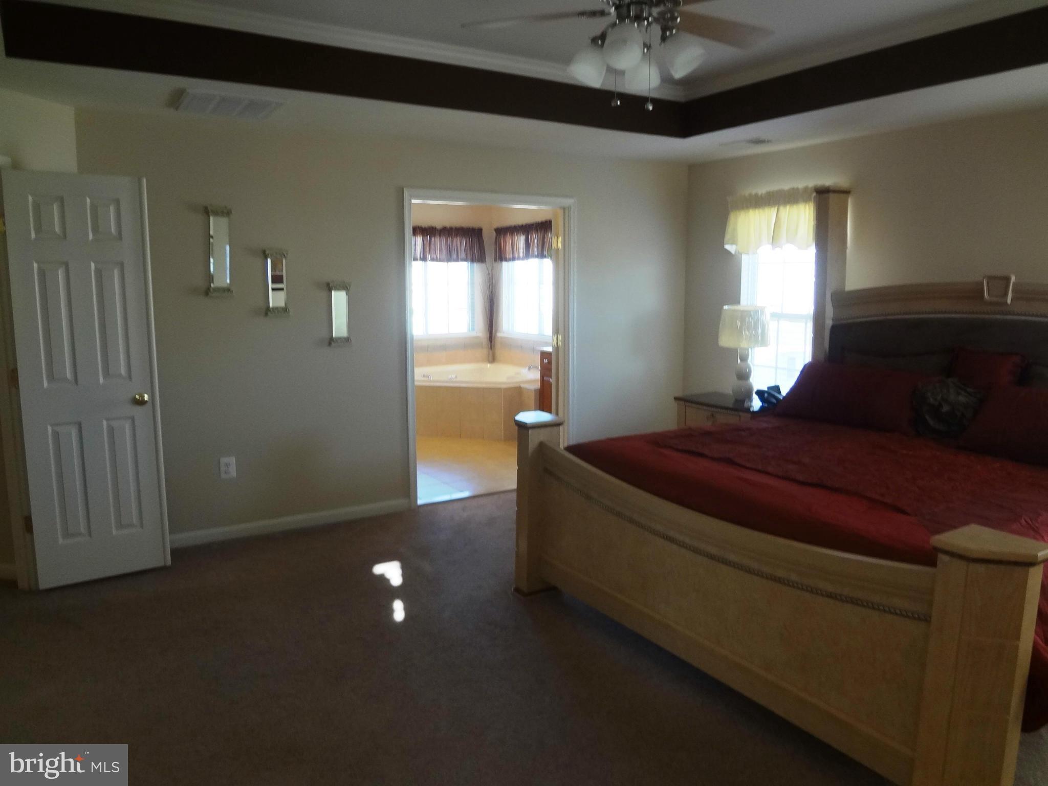 DEMORY FARM - Residential