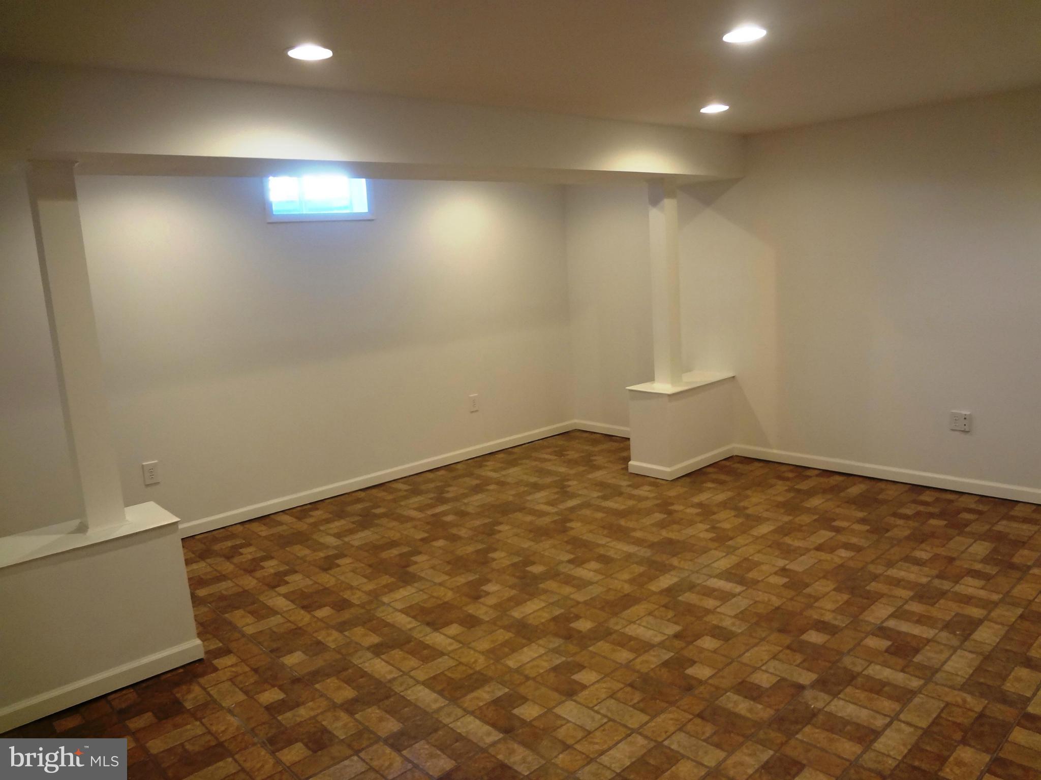 DEMORY FARM - Residential