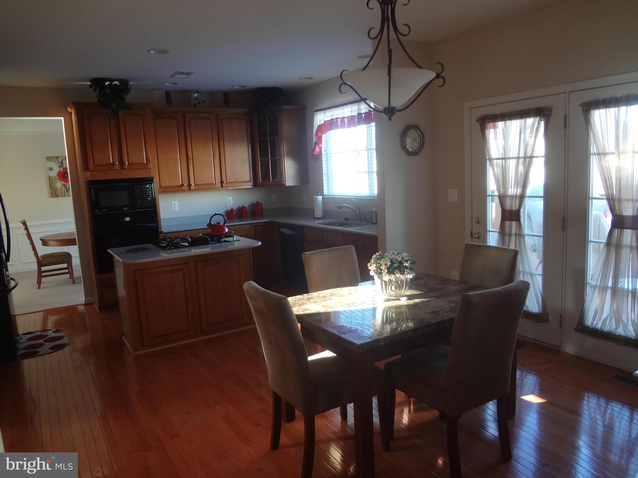 DEMORY FARM - Residential