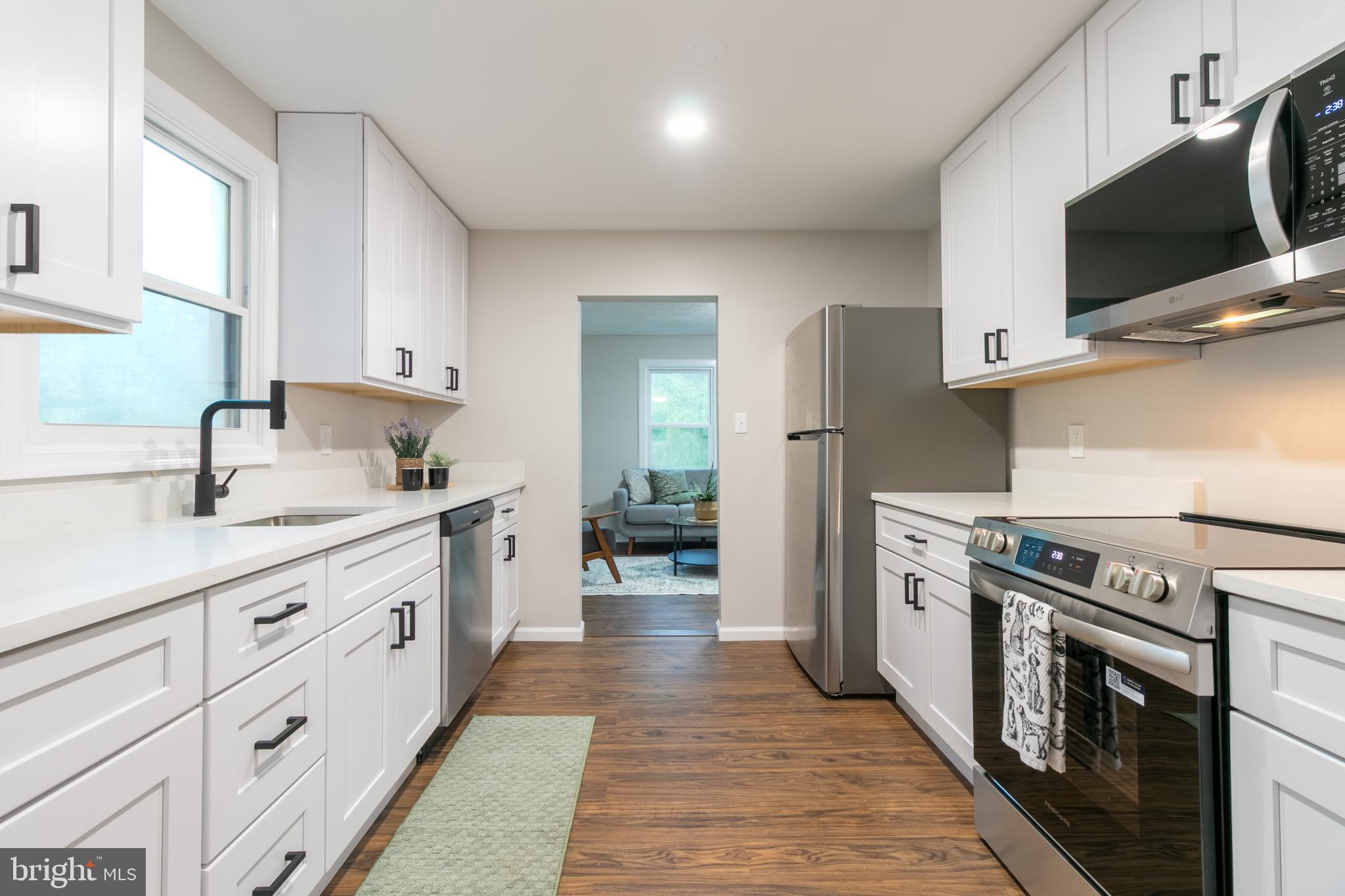 GLENDALE - Residential