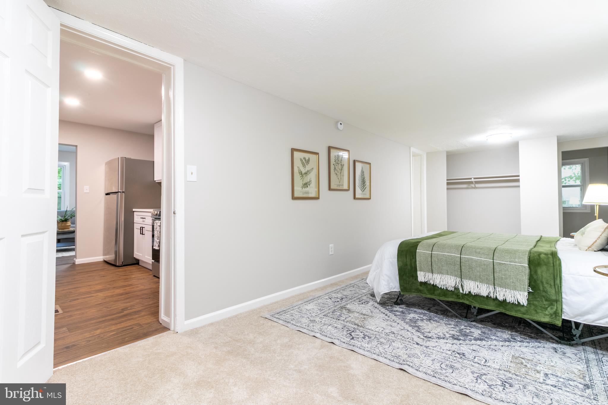 GLENDALE - Residential