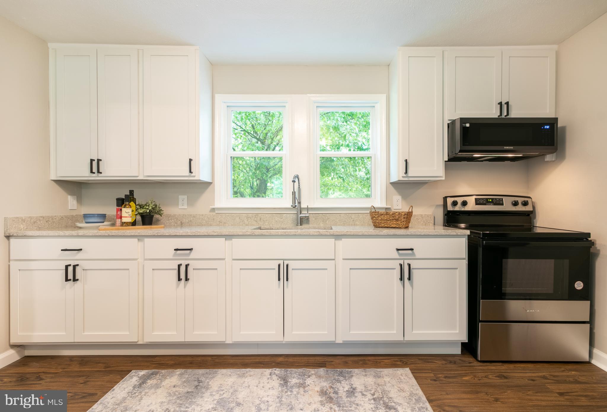 GLENDALE - Residential