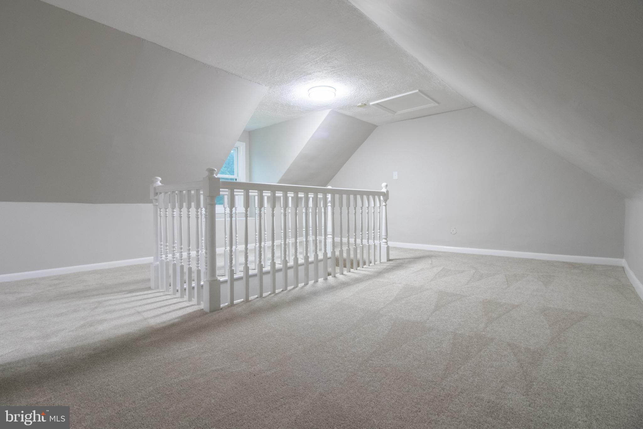 GLENDALE - Residential