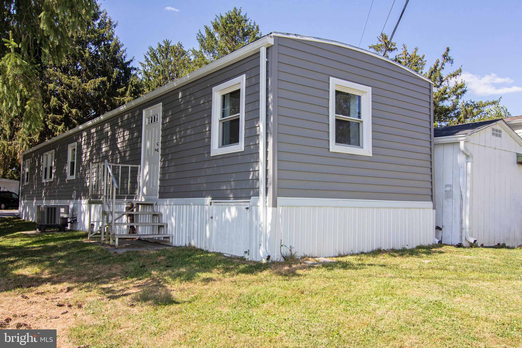 HILLANDALE HOMES - Residential