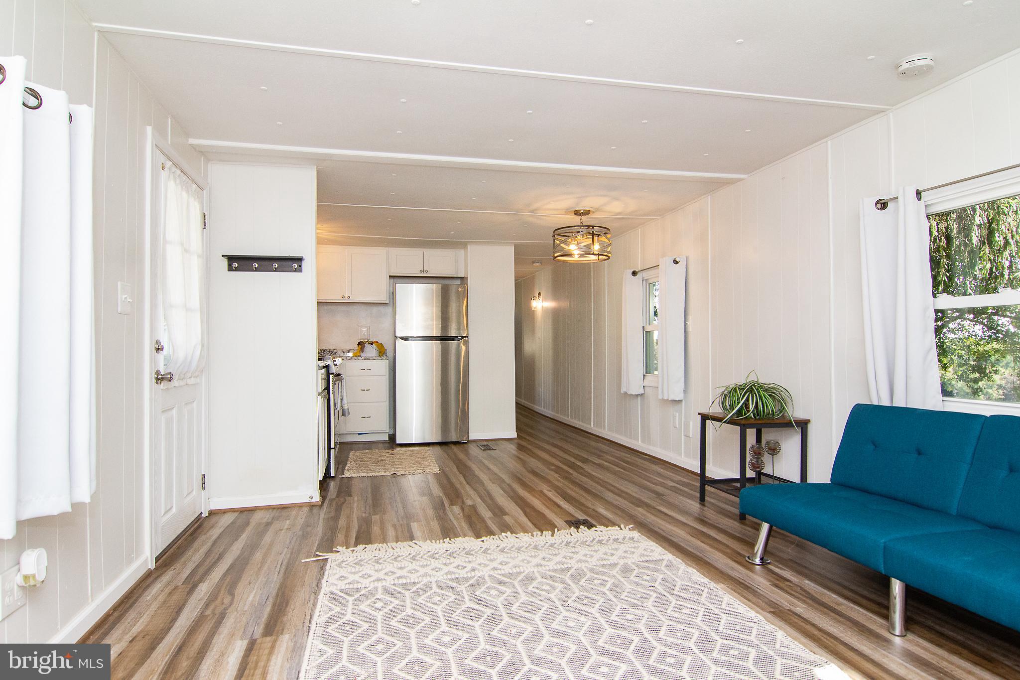 HILLANDALE HOMES - Residential